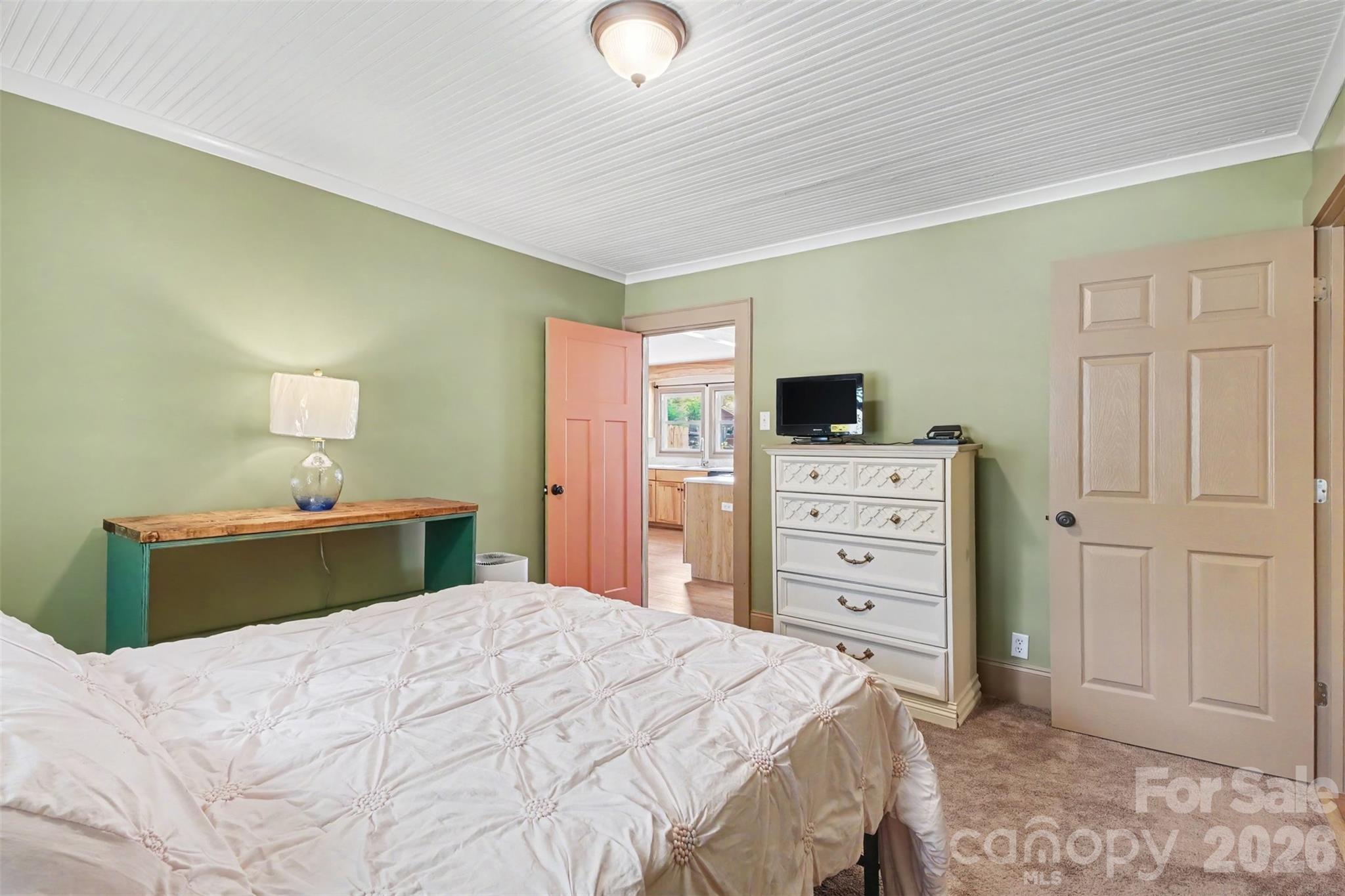 1104 Venus Street 19 Property Photo 33