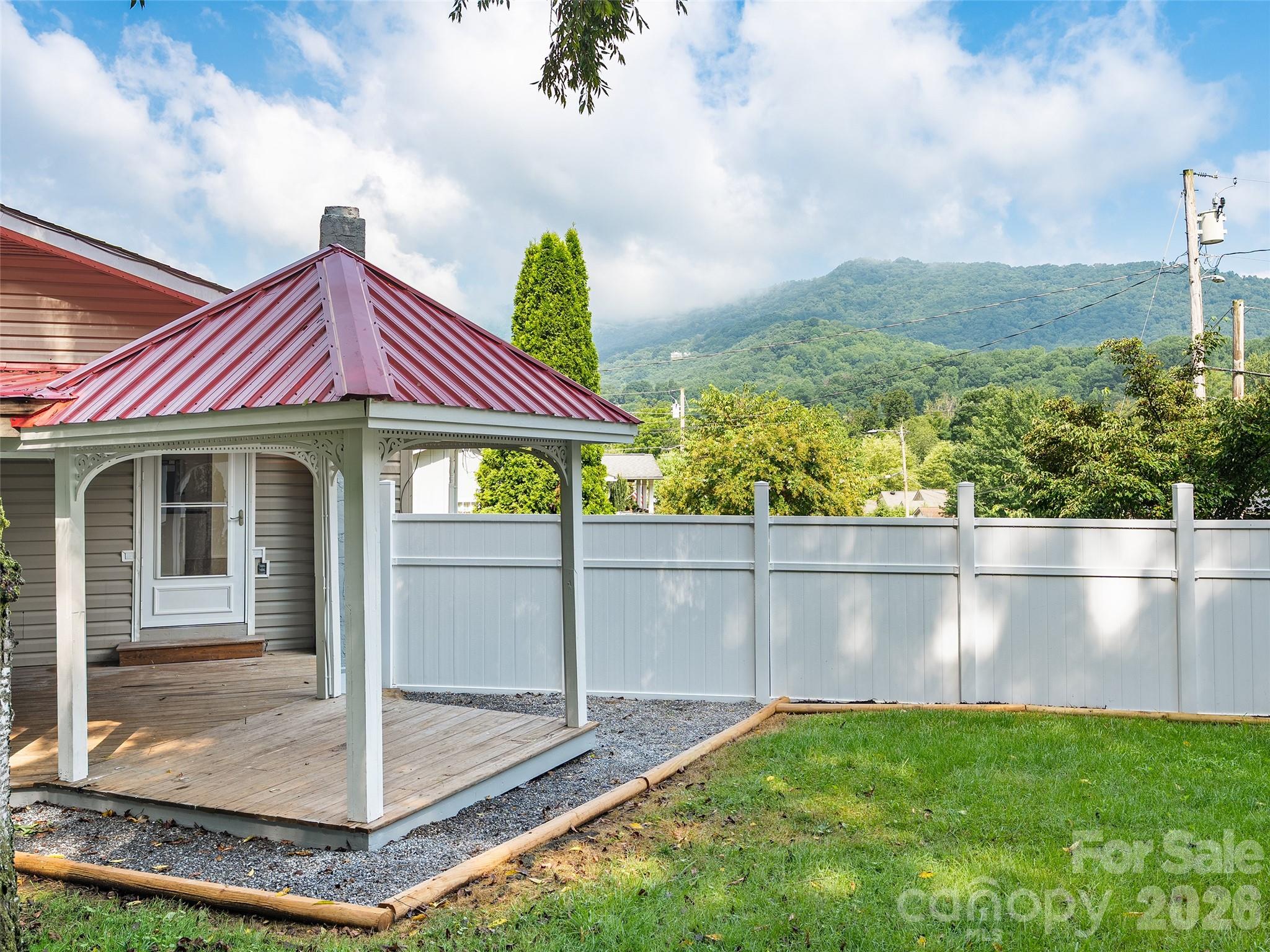 151 Meadow Street Property Photo 28