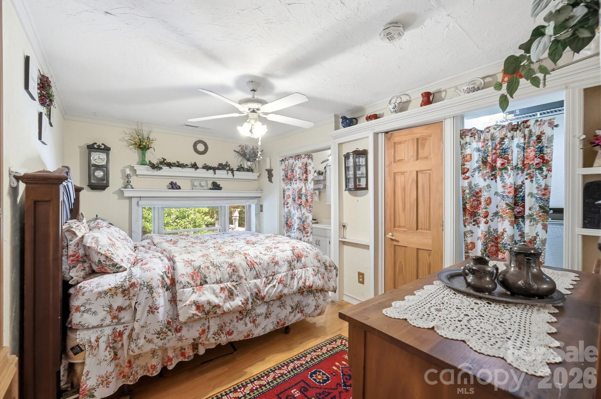 223 Millwood Lane Property Photo 9