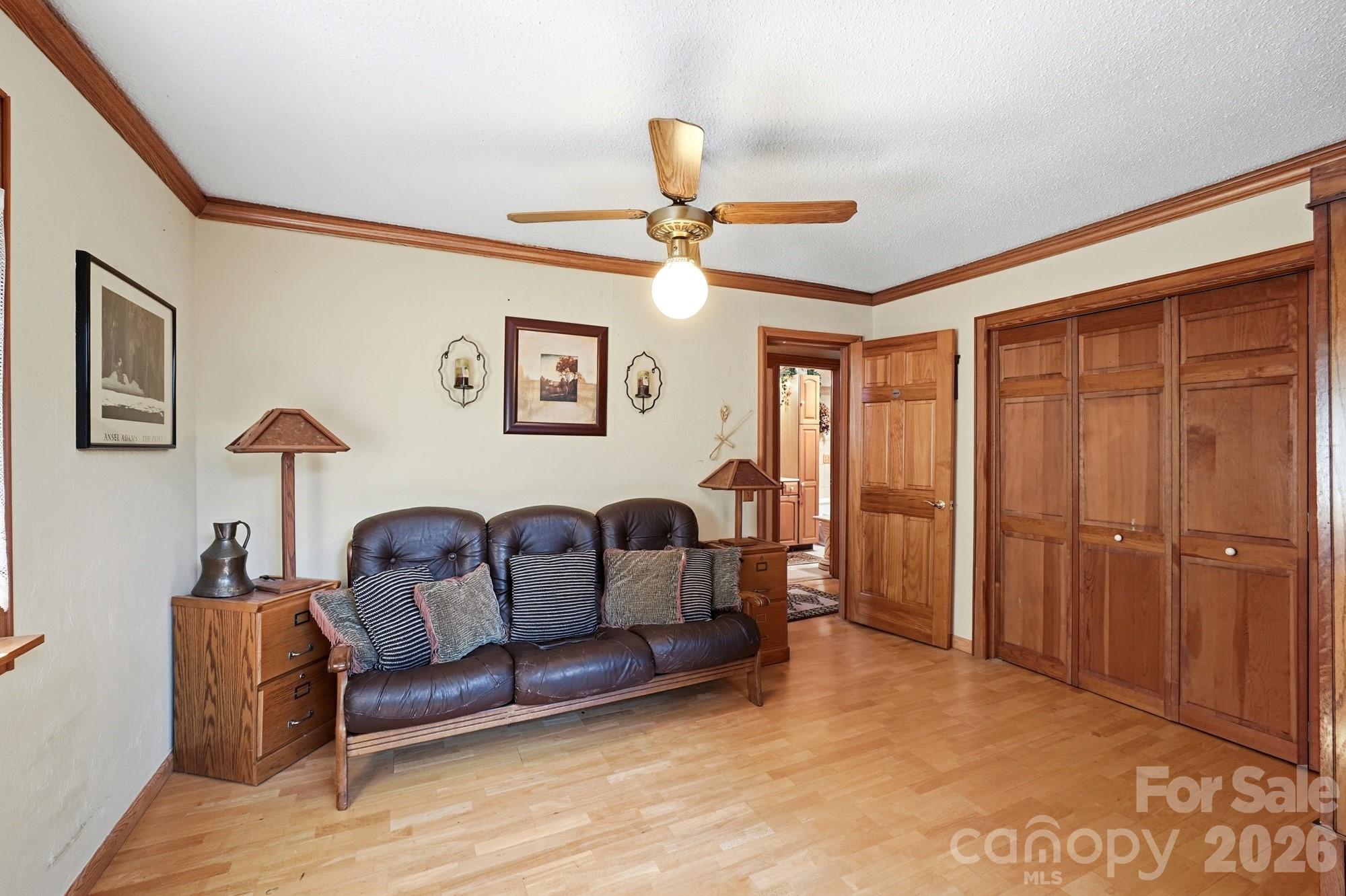 223 Millwood Lane Property Photo 33