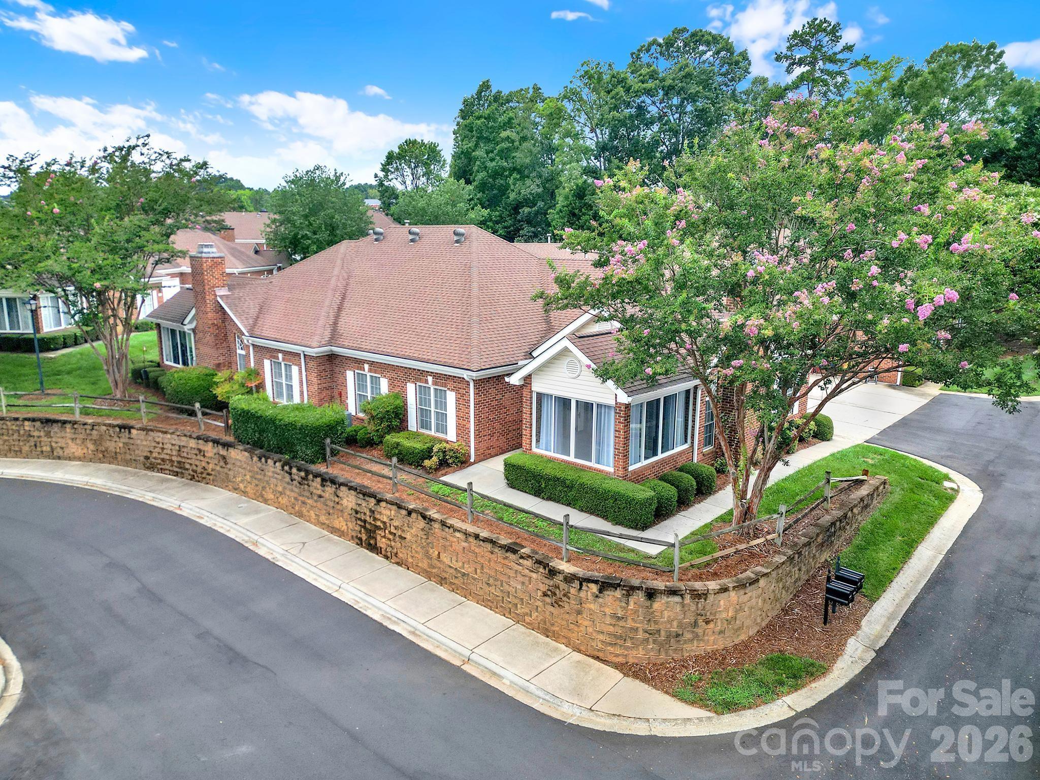 8368 Windsor Ridge Drive Property Photo 28