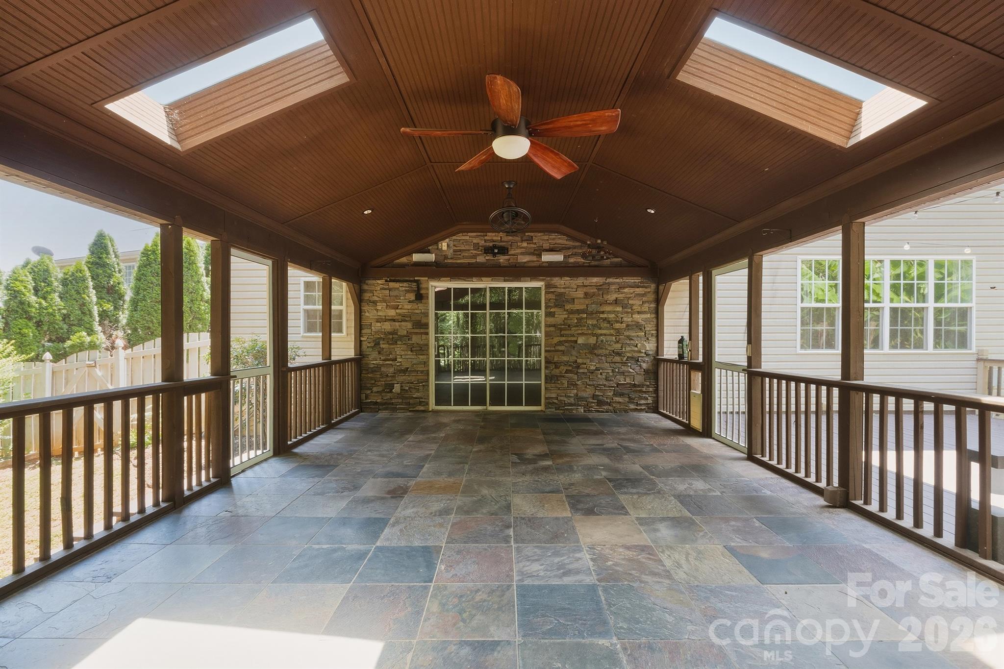 13316 Emerald Branch Lane Property Photo 3