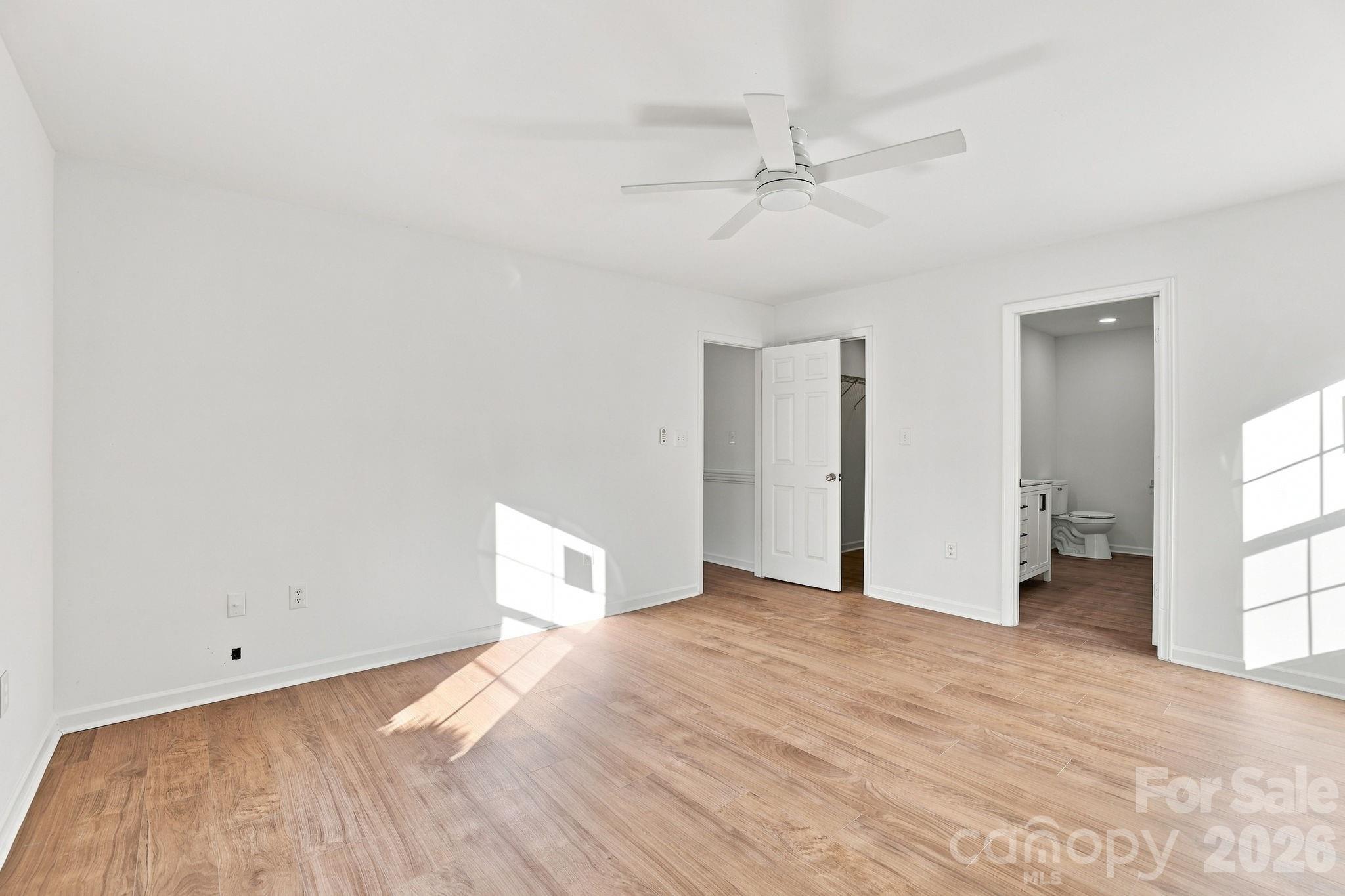 910 Little Brook Circle Property Photo 13