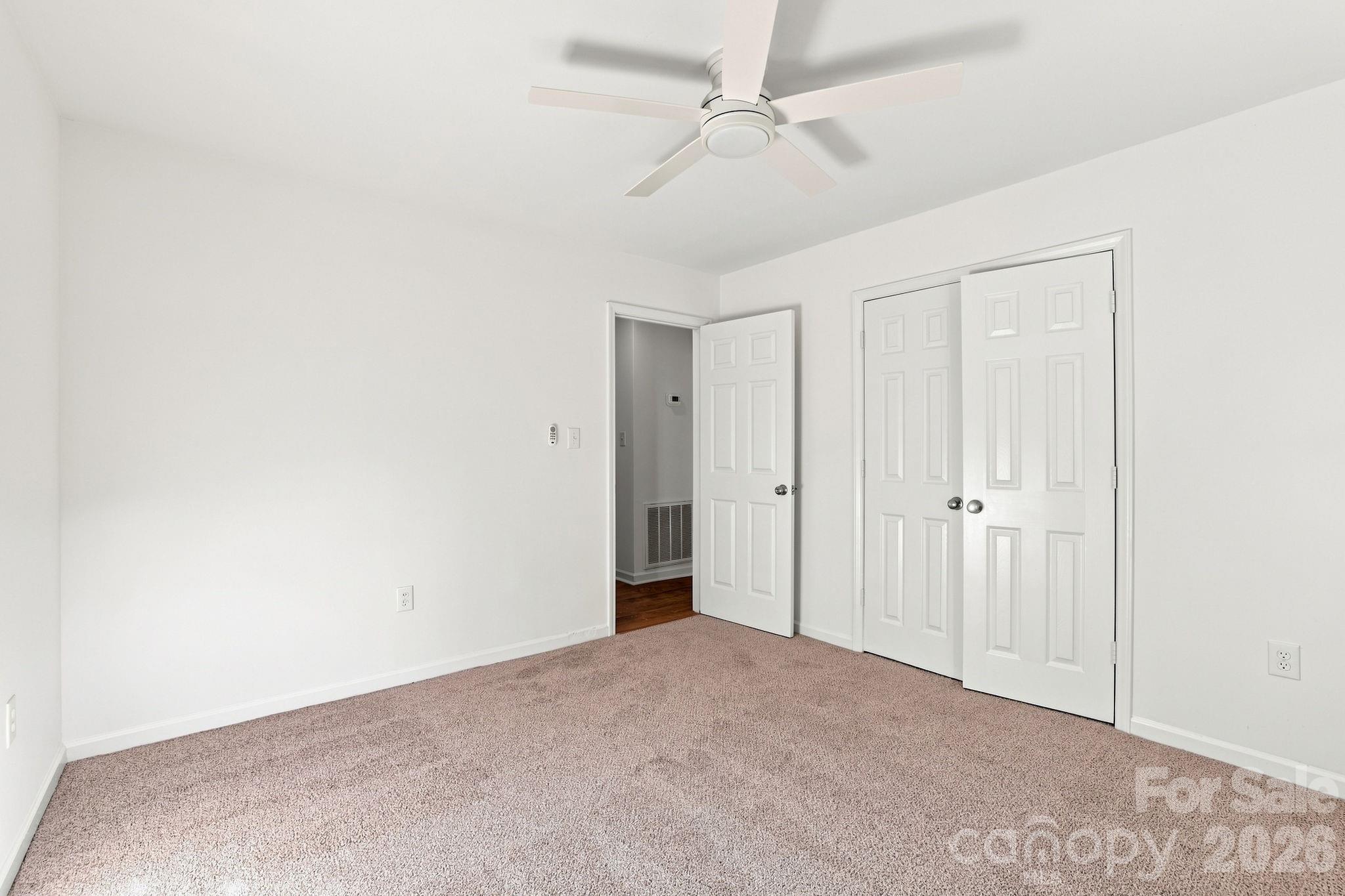 910 Little Brook Circle Property Photo 18