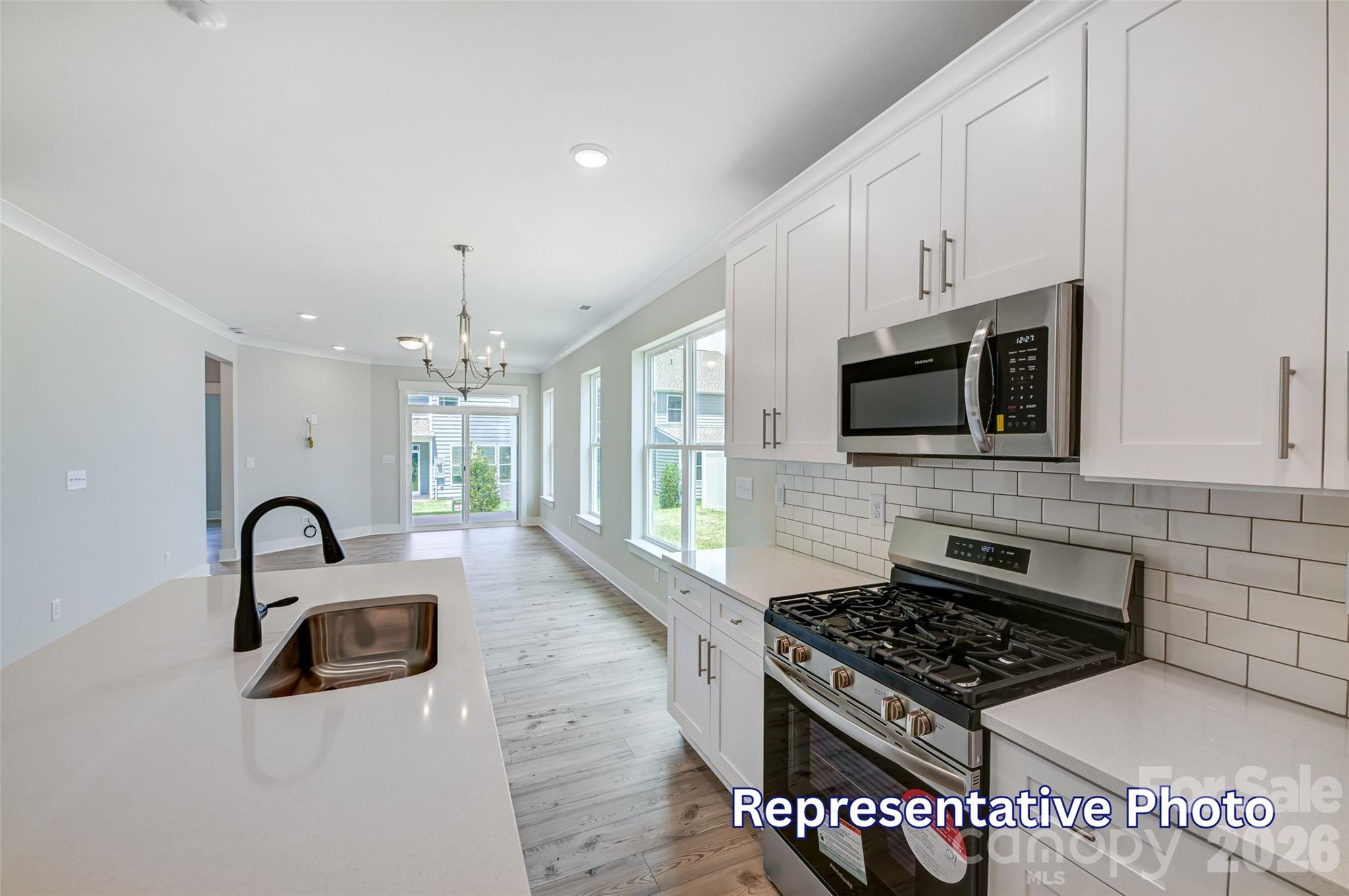 4338 Black Court Property Photo 9