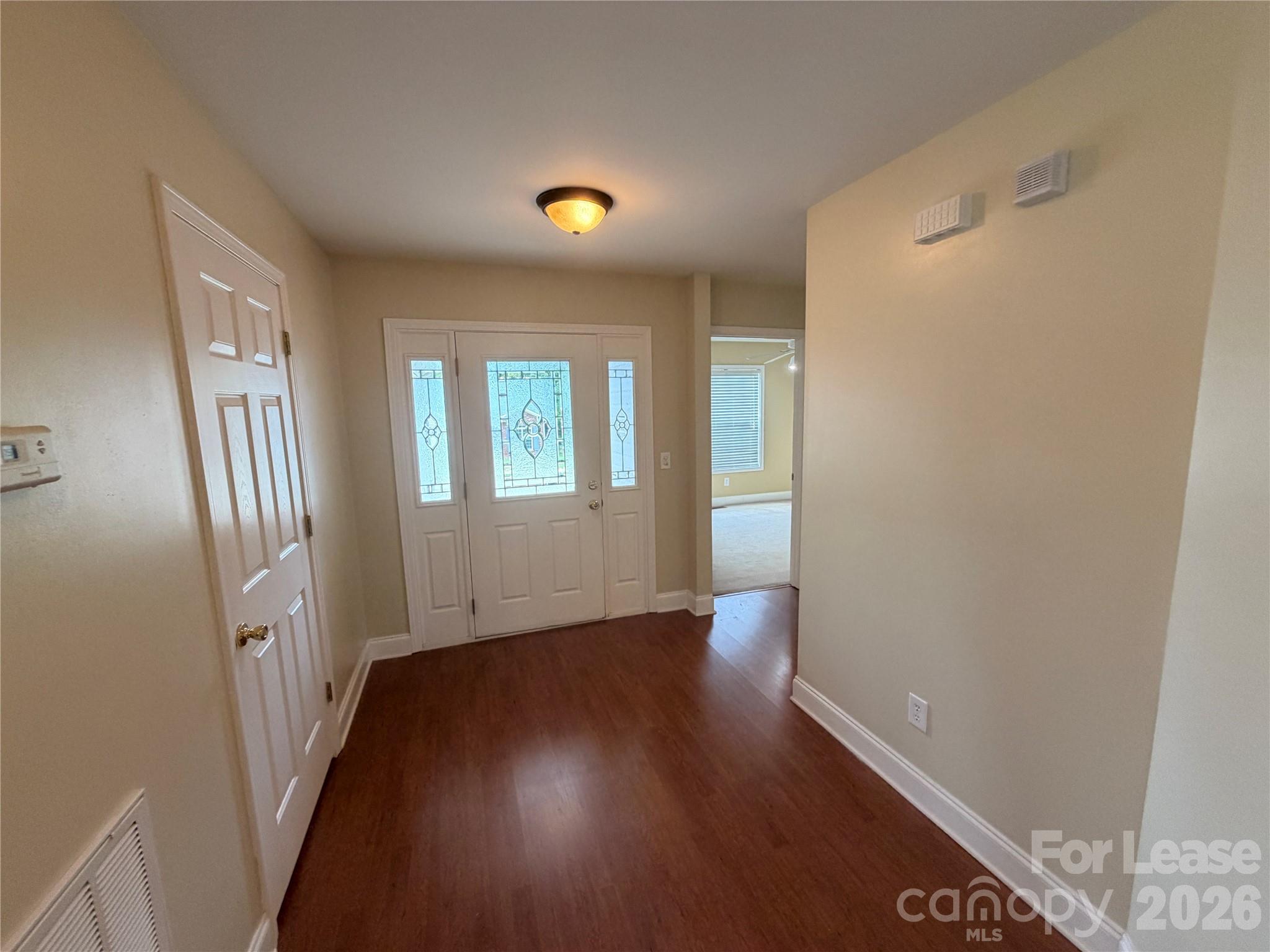 1491 Mayfair Drive Property Photo 4