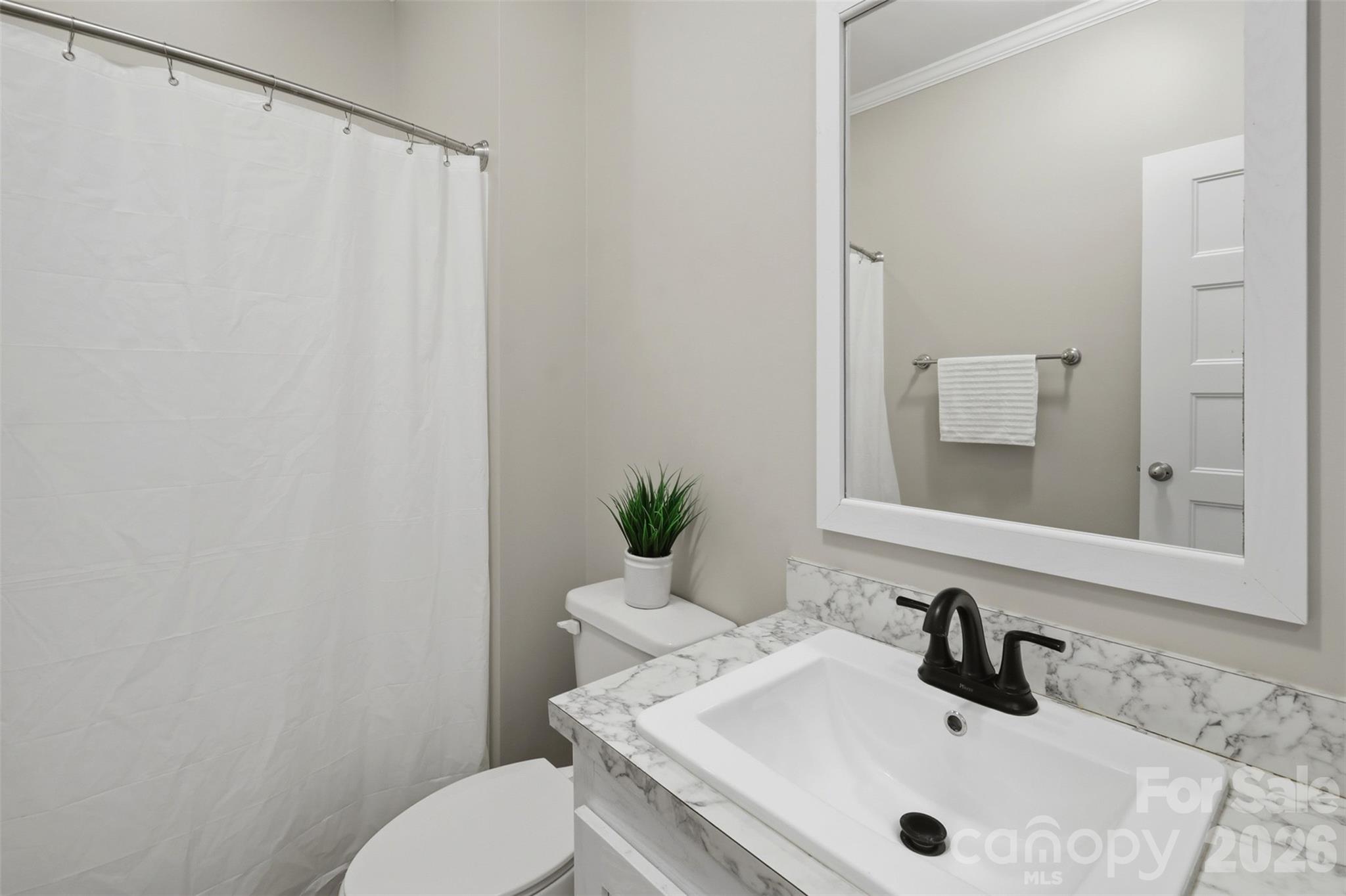 110 Liberty Estates Lane Property Photo 35