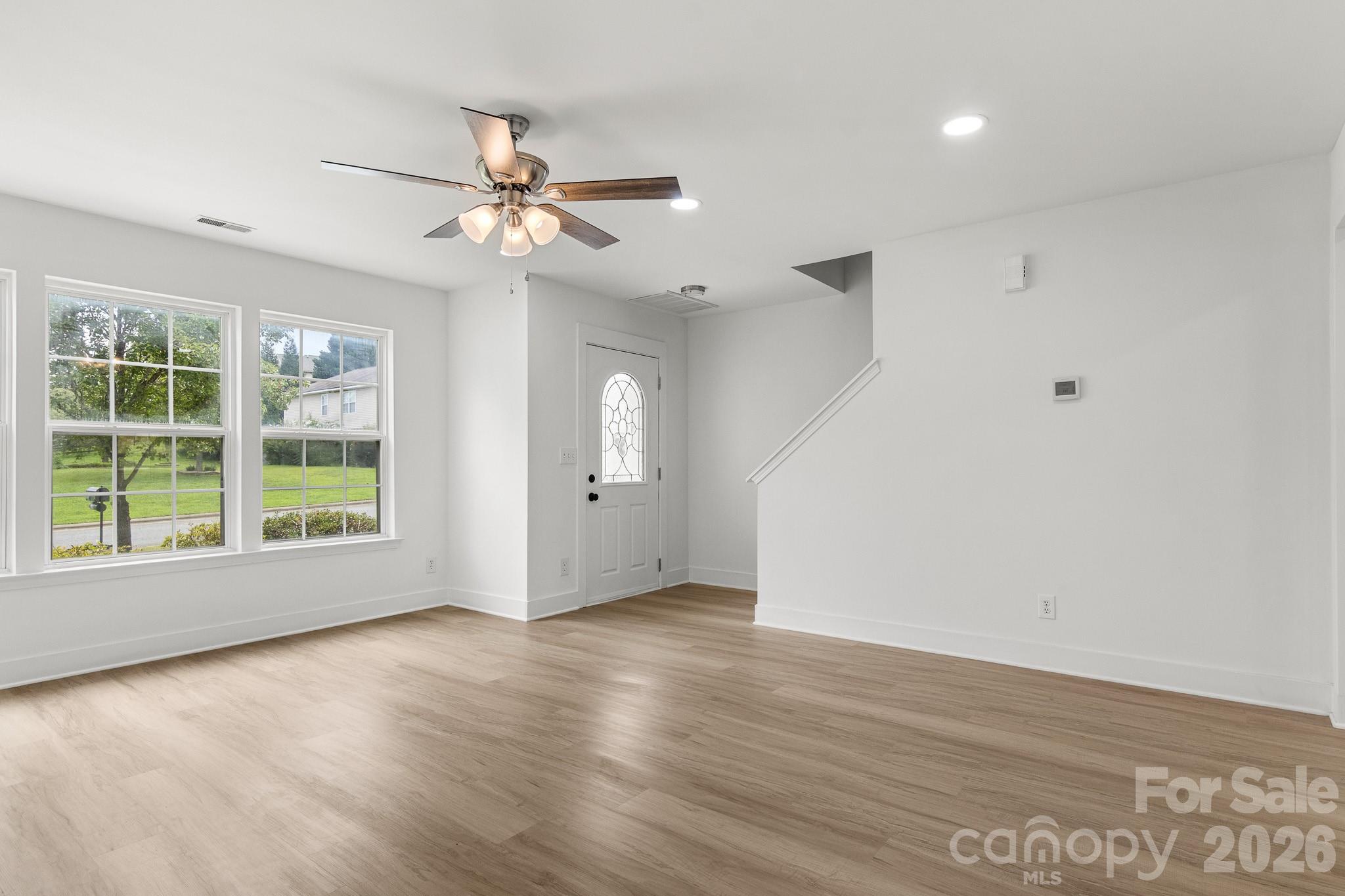 223 Newport Drive Property Photo 3