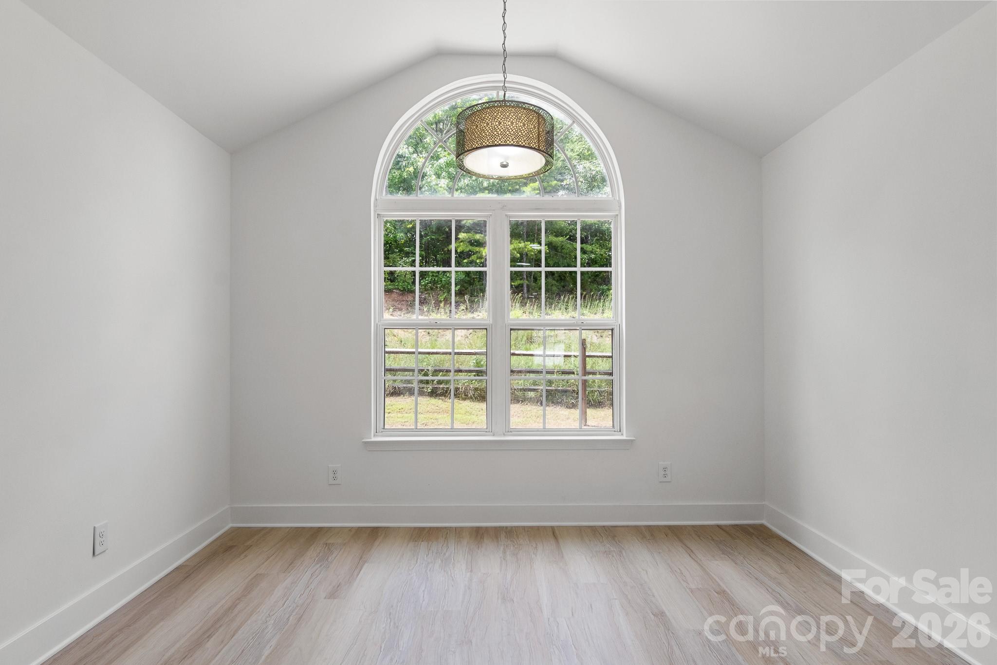 223 Newport Drive Property Photo 13