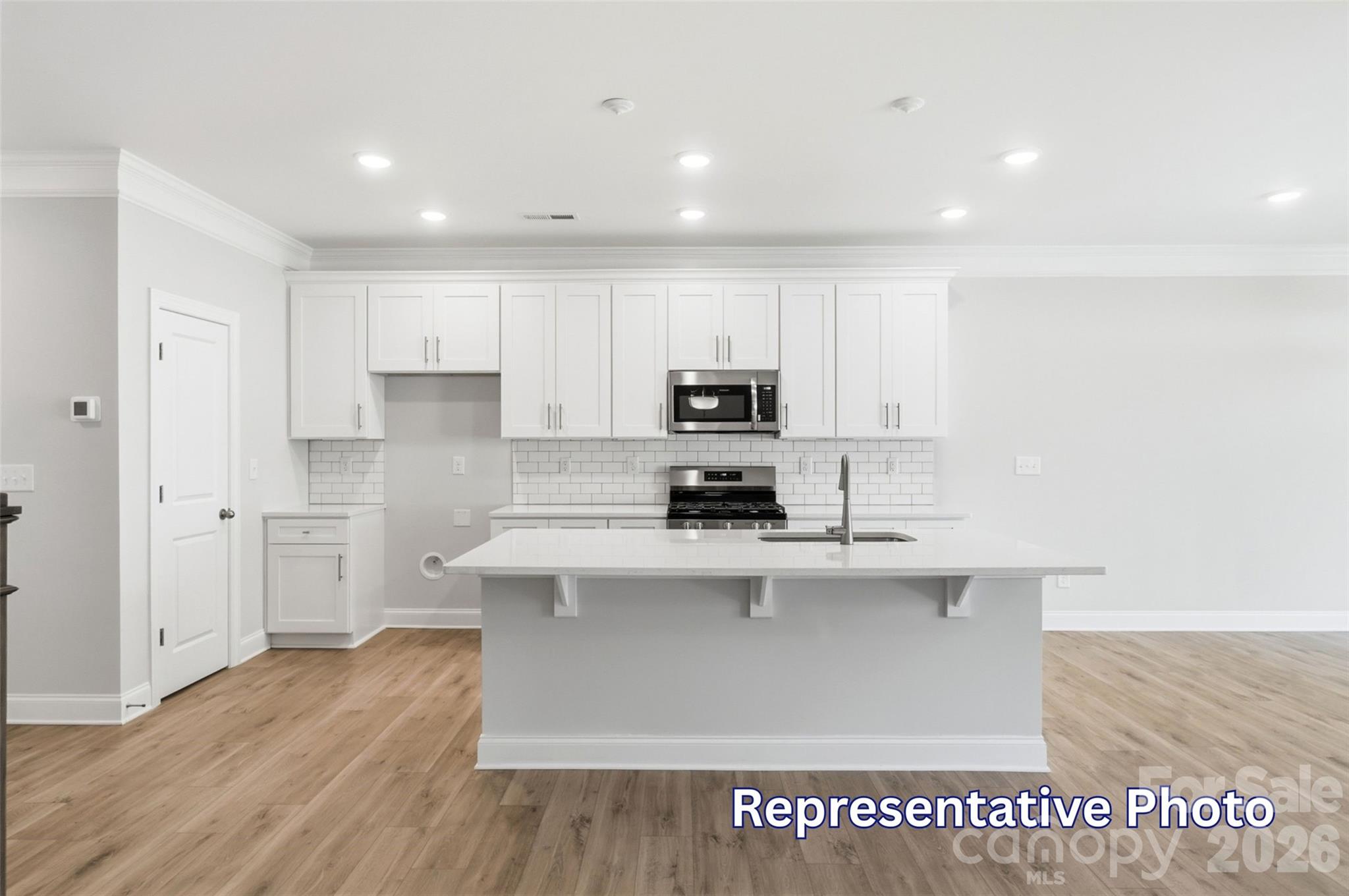4370 Black Court Property Photo 8