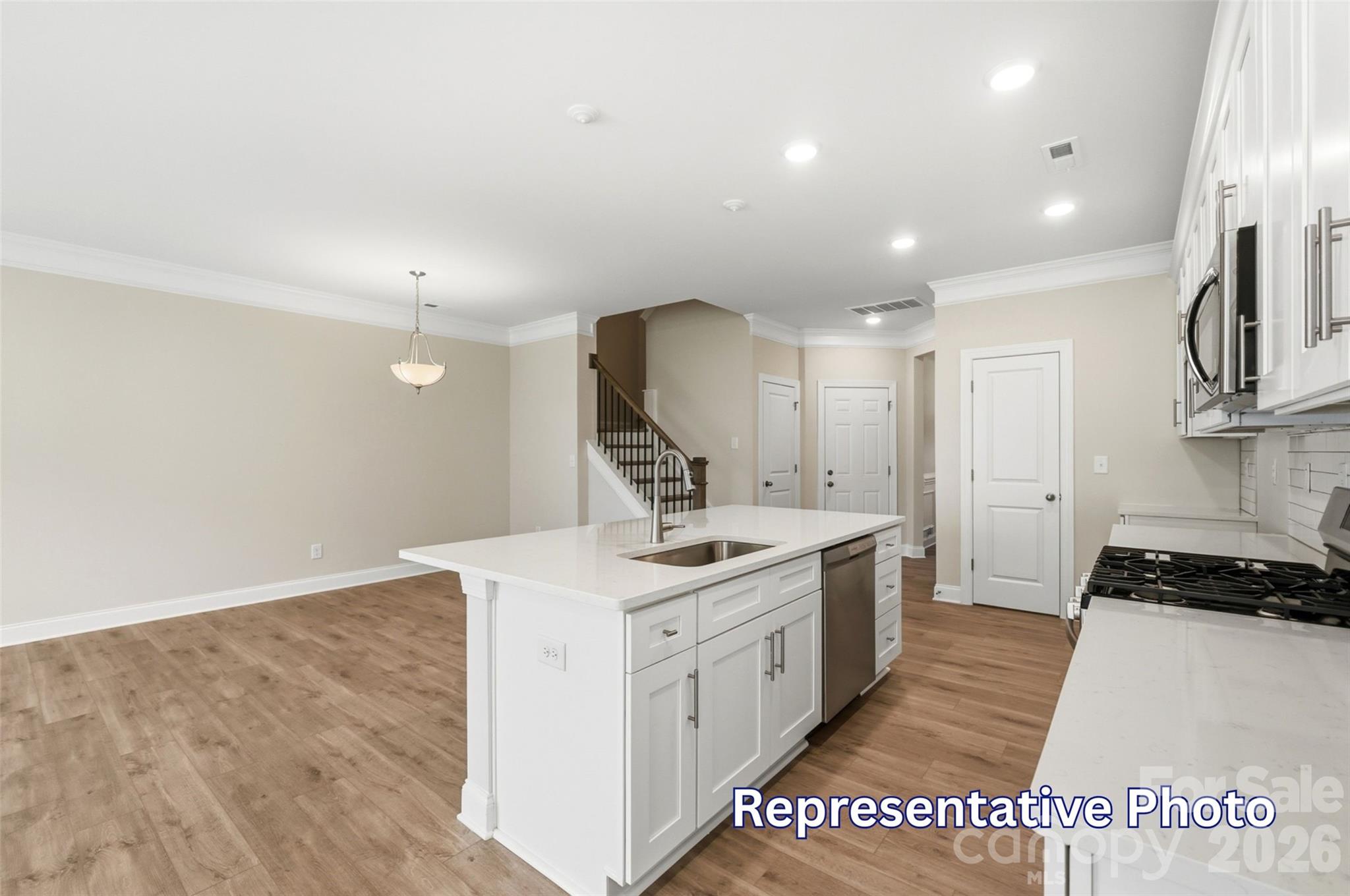 4370 Black Court Property Photo 9