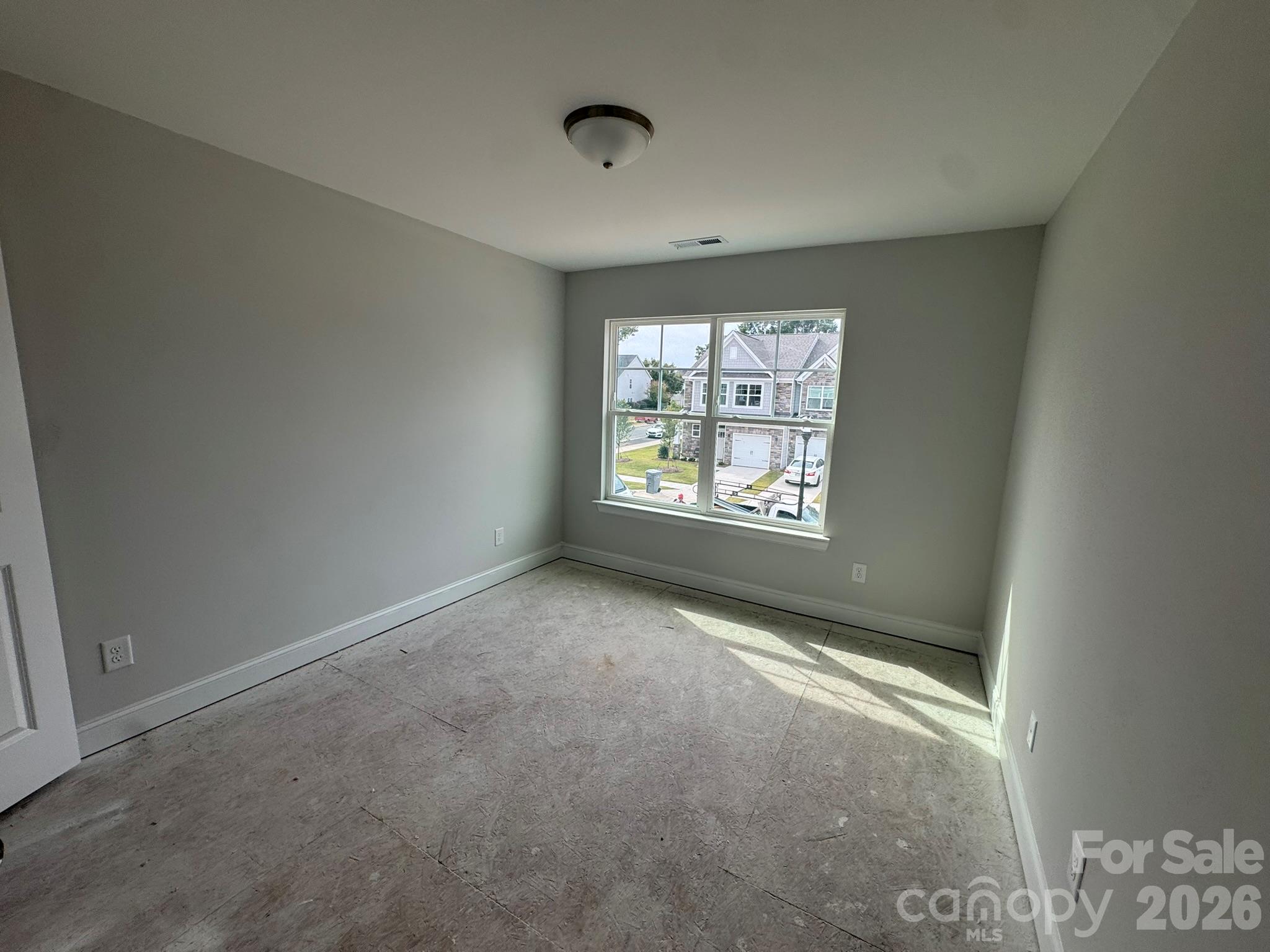 4370 Black Court Property Photo 9