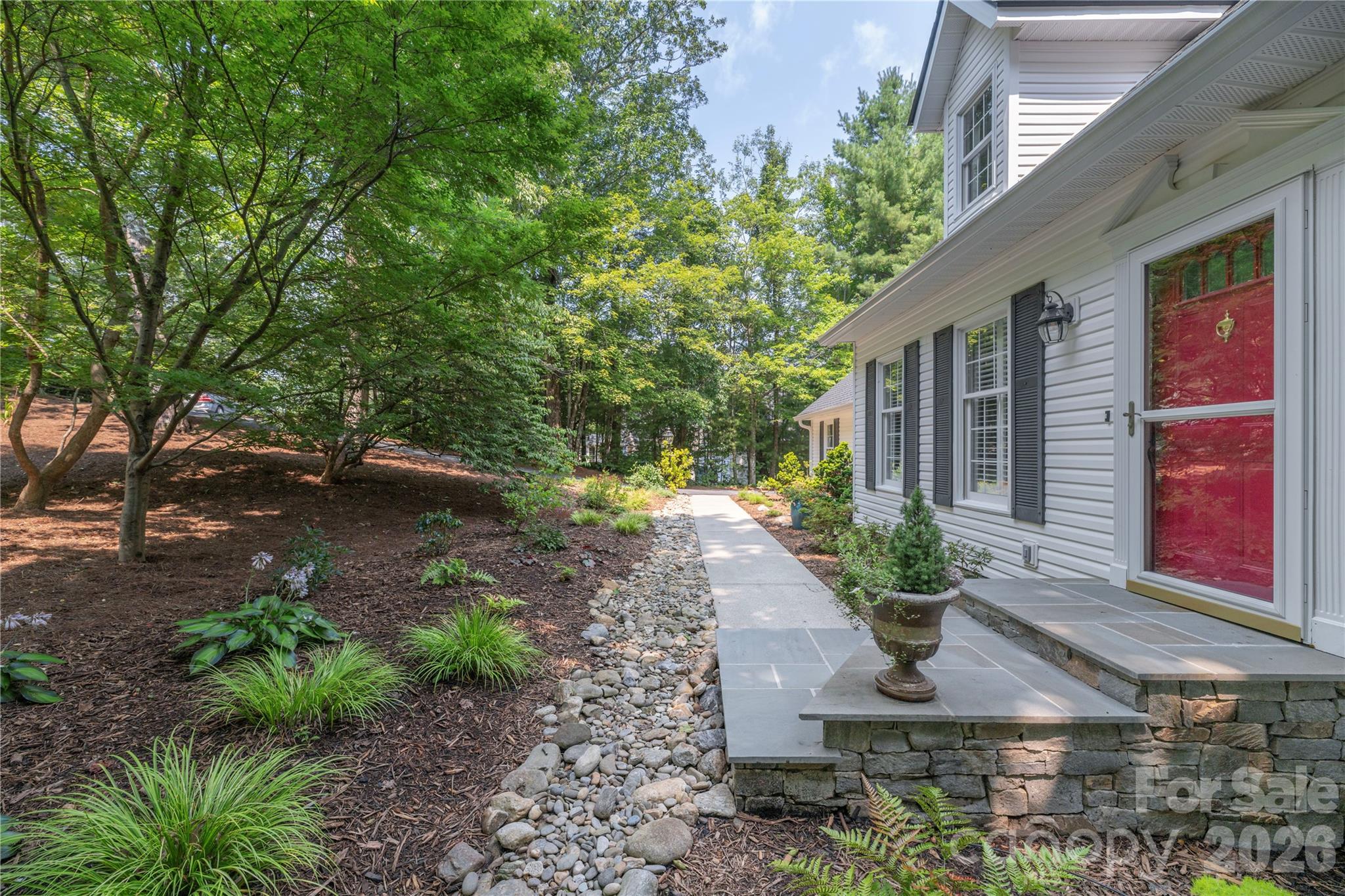 26 Moriah Lane Property Photo 4