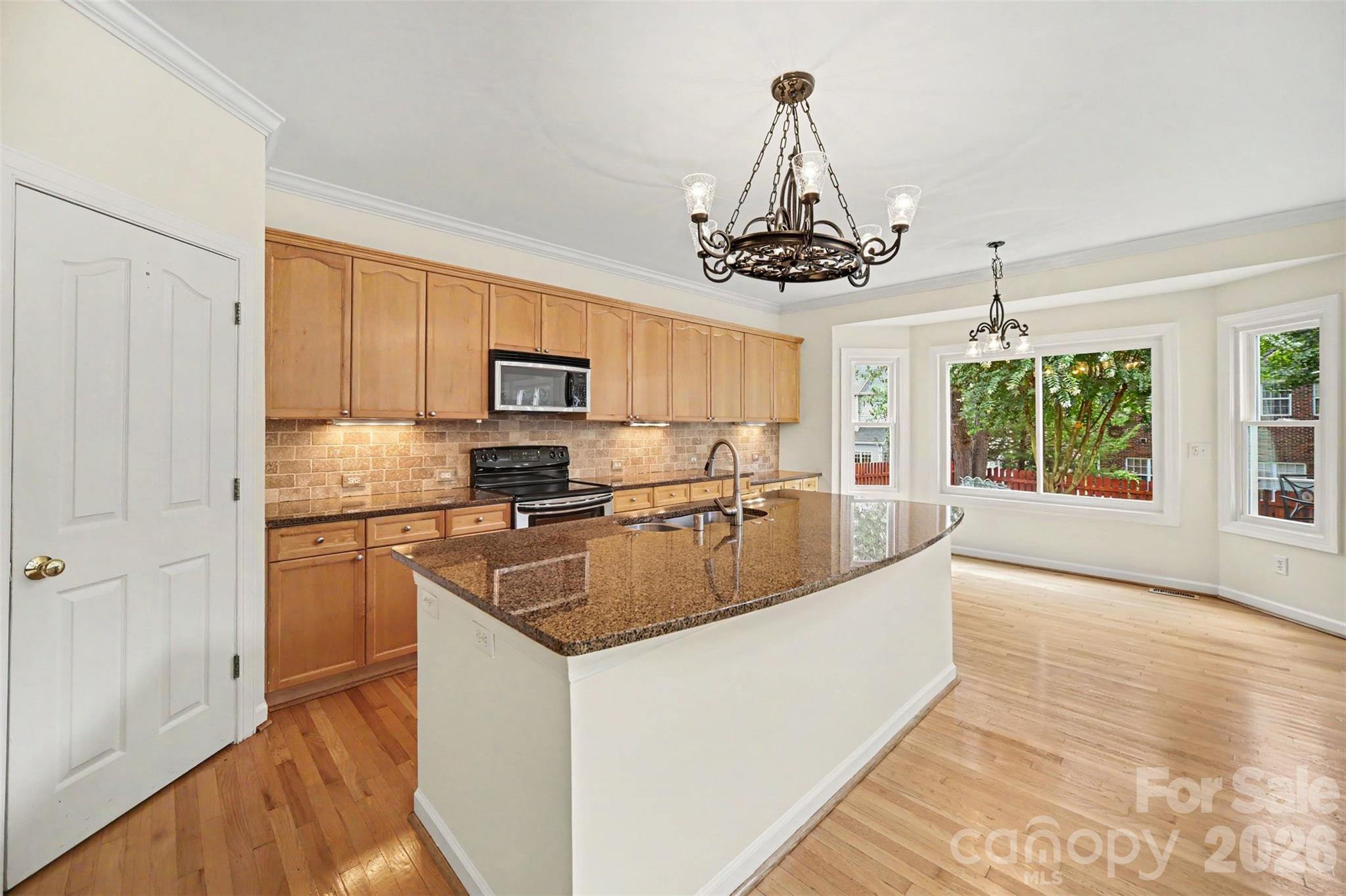 11511 Innes Court Property Photo 8