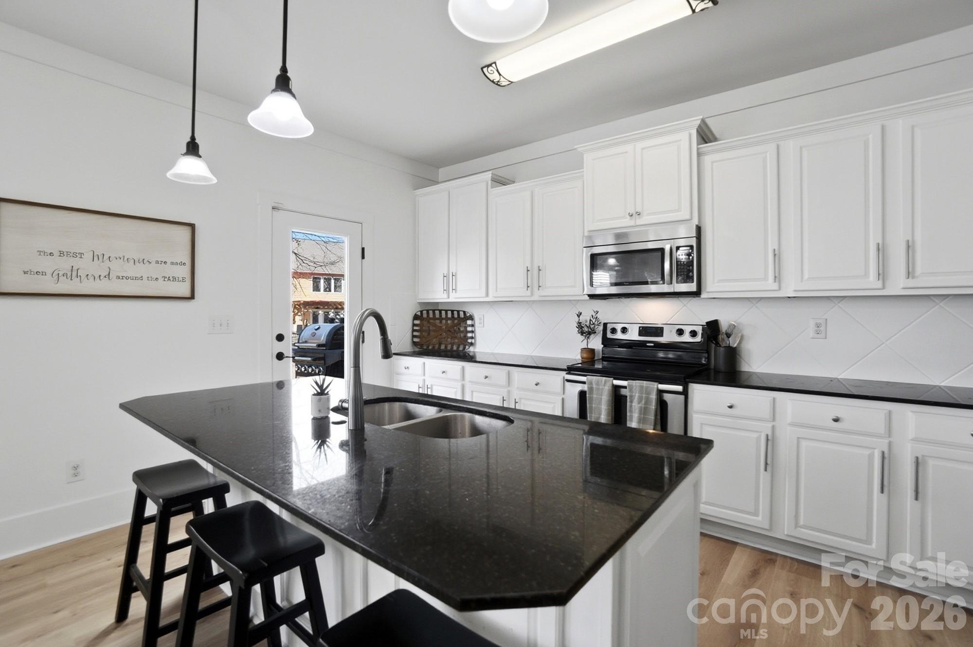 3018 Amaranth Drive Property Photo 22