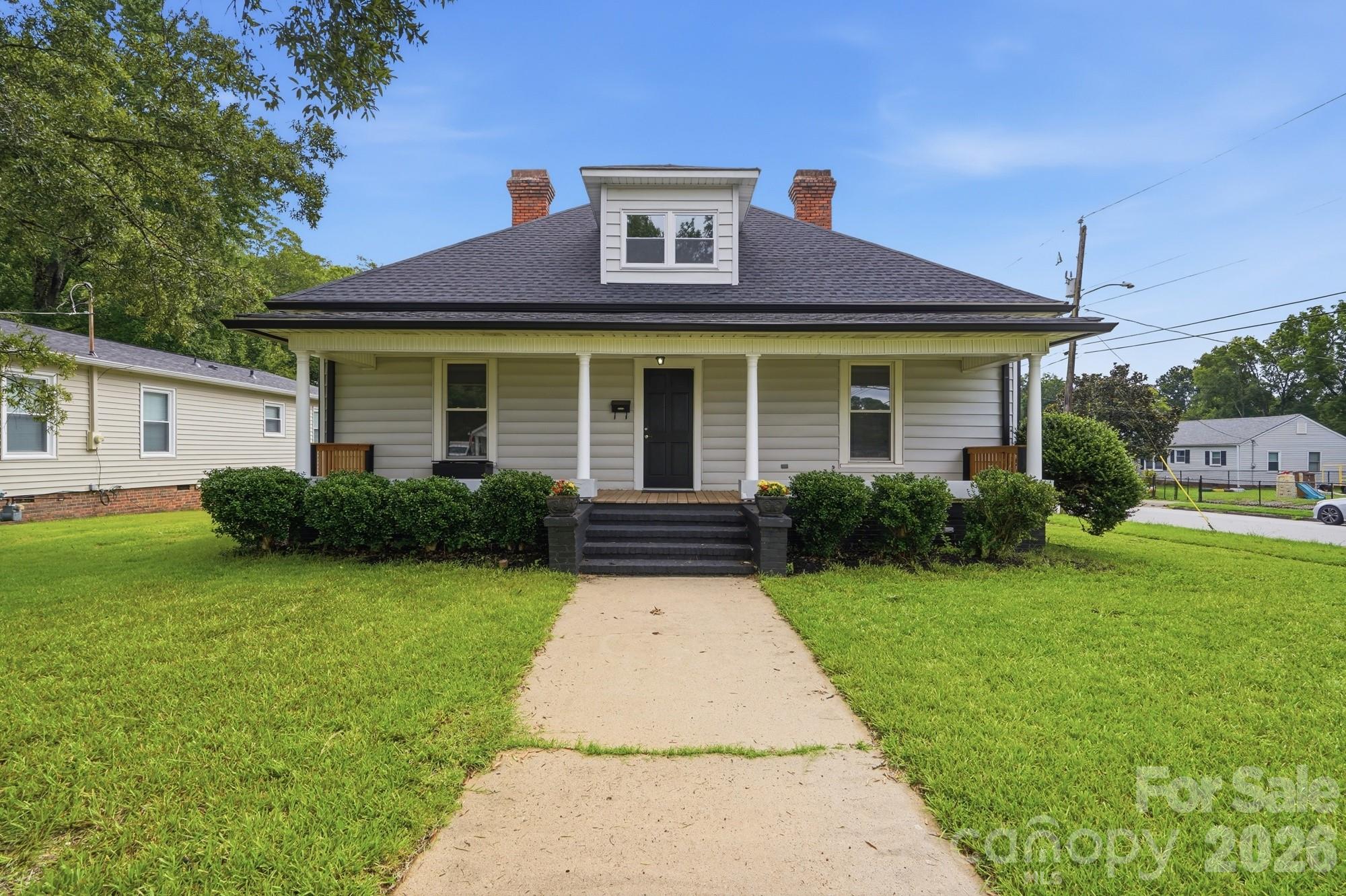 327 S Spruce Street