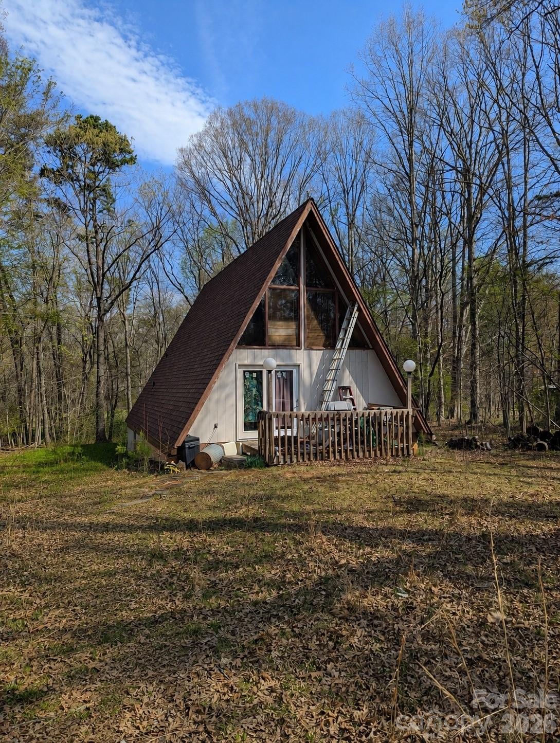 5165 Ches Lane Property Photo 1