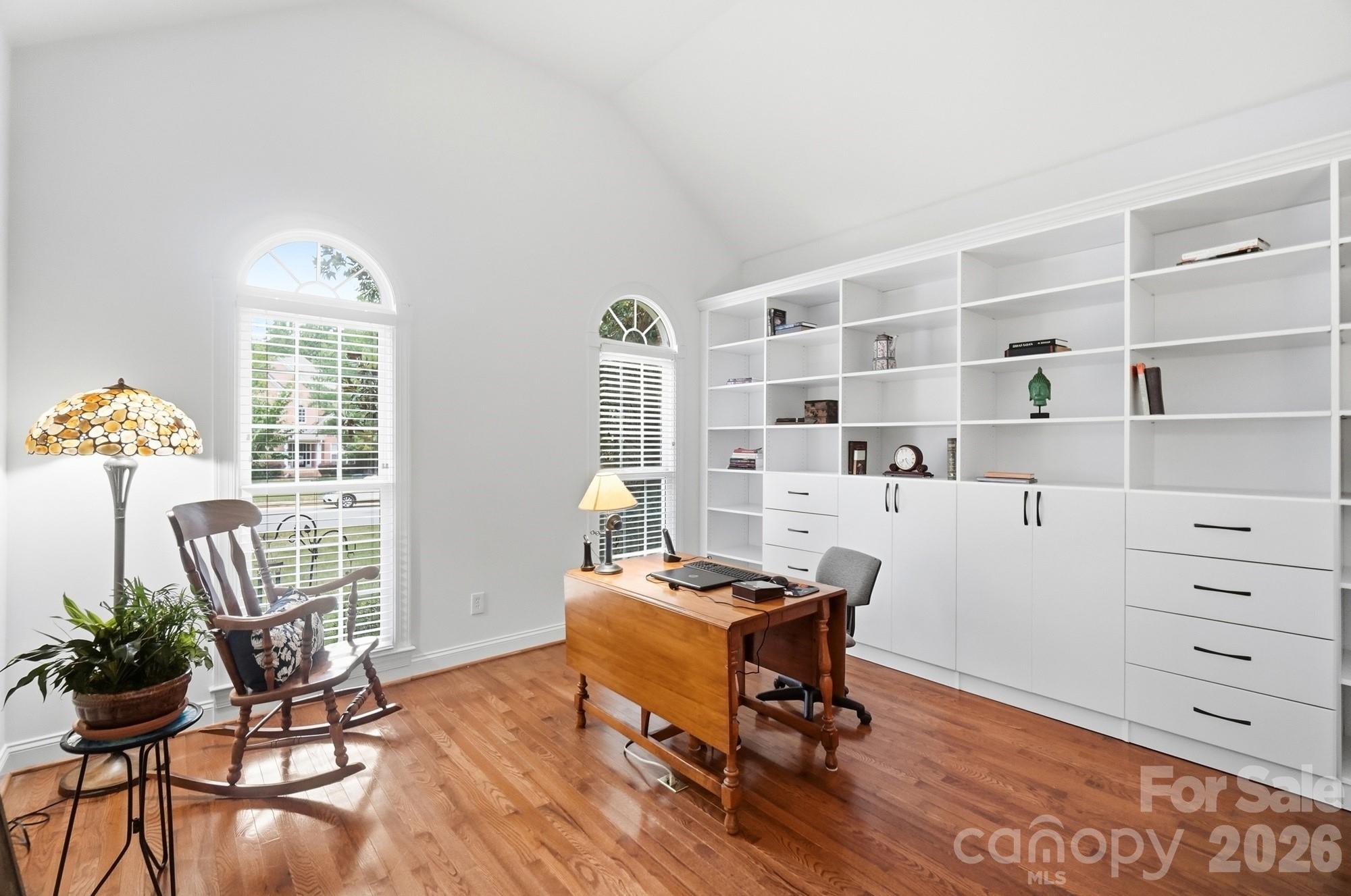1244 Waynewood Drive Property Photo 4