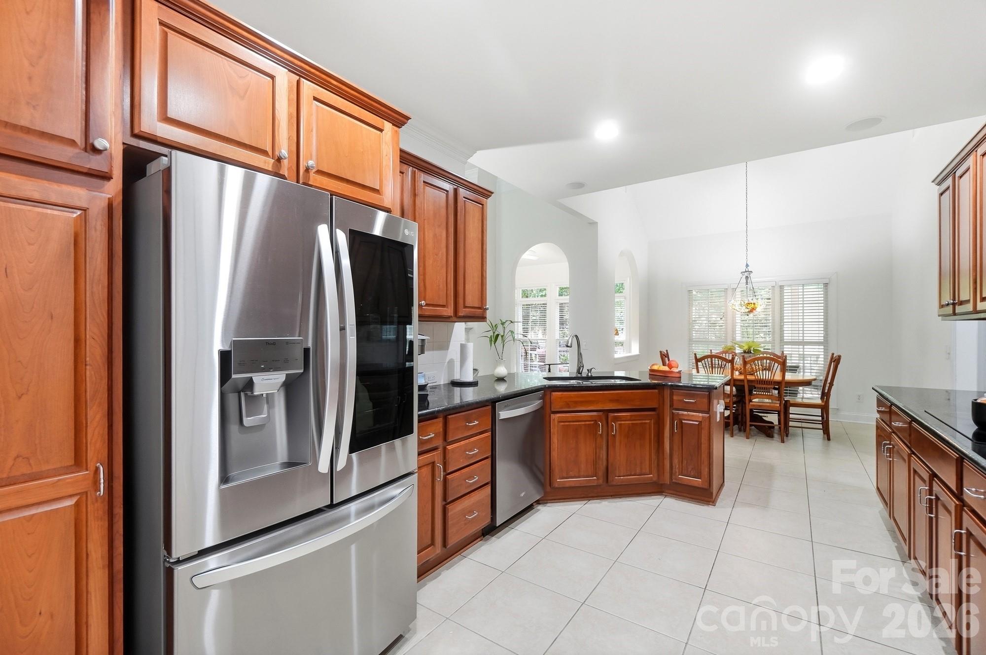 1244 Waynewood Drive Property Photo 12