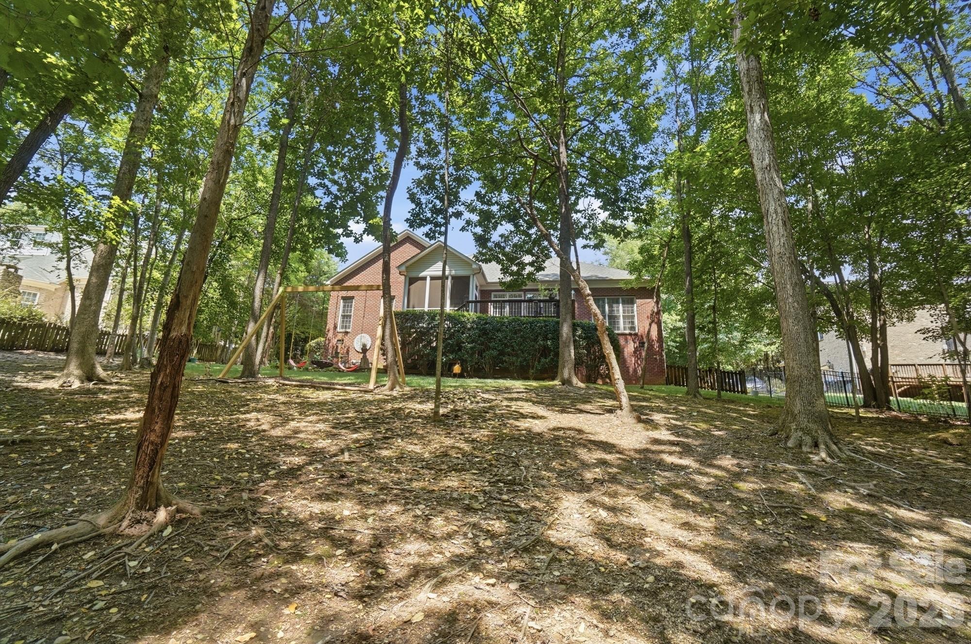 1244 Waynewood Drive Property Photo 35