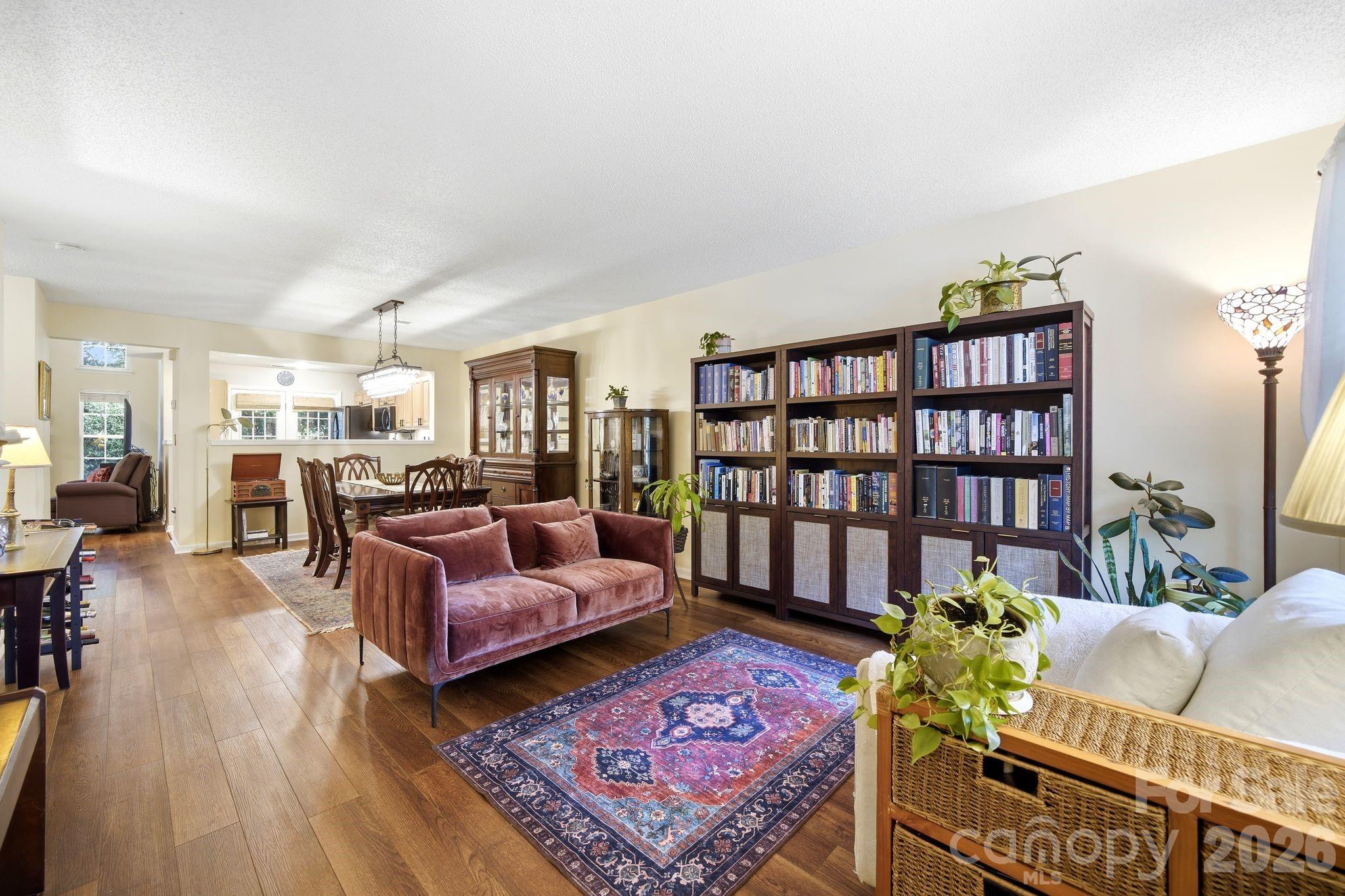 10631 Sleigh Bell Lane Property Photo 2