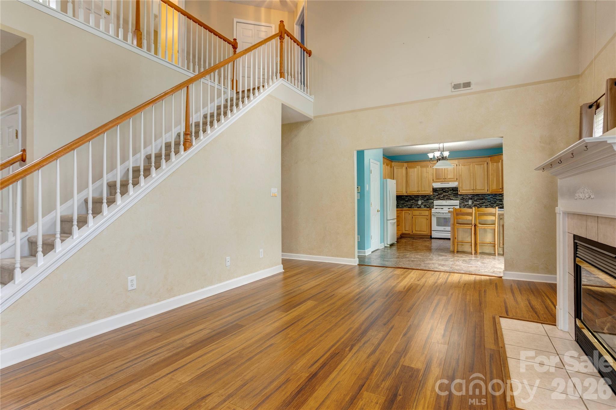 4735 Asherton Place Property Photo 11