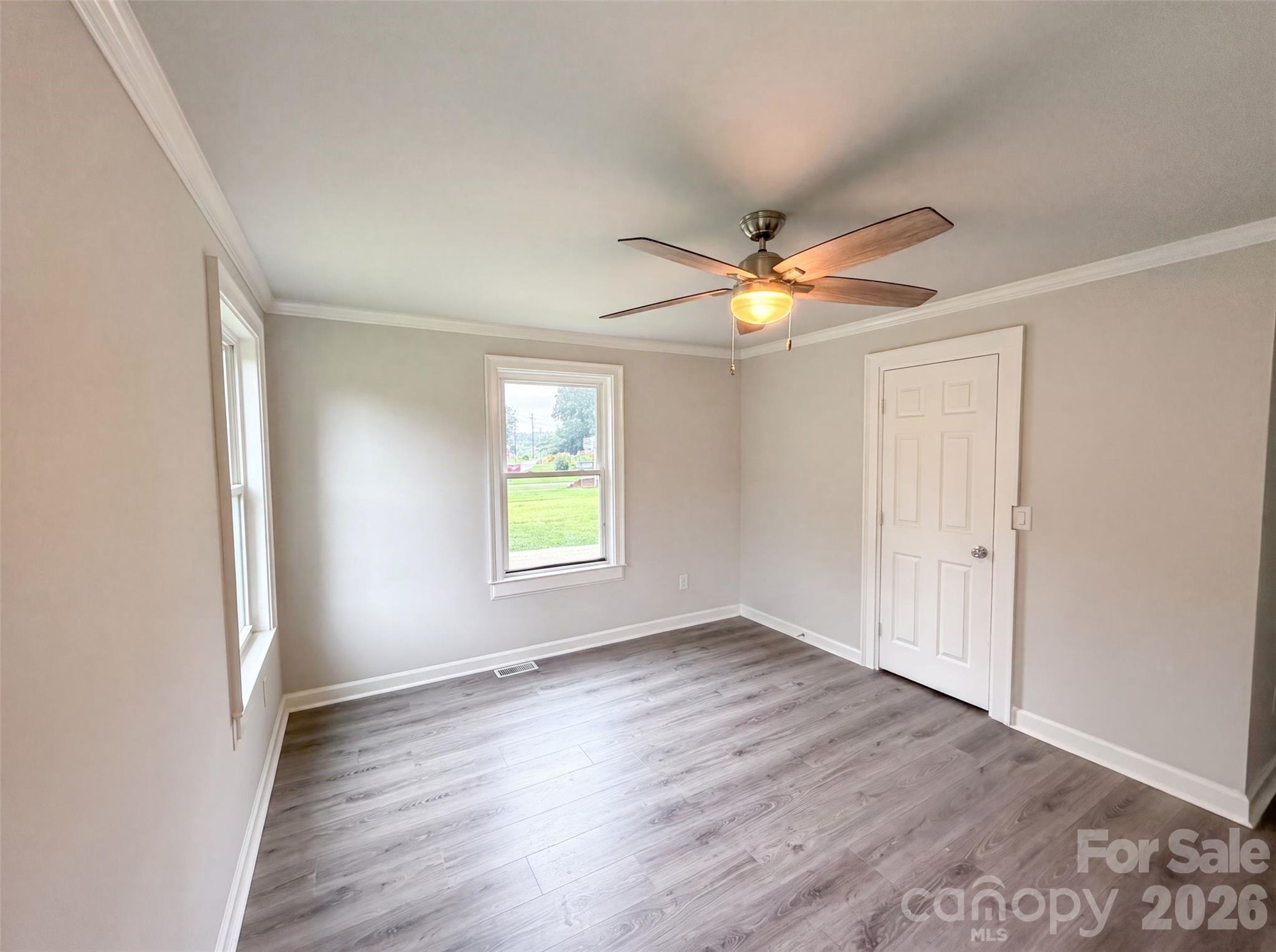 821 Jackson Street Property Photo 10