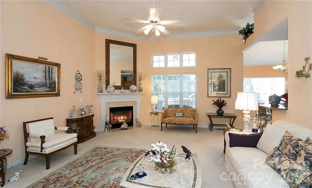 20309 Northport Drive Property Photo 2