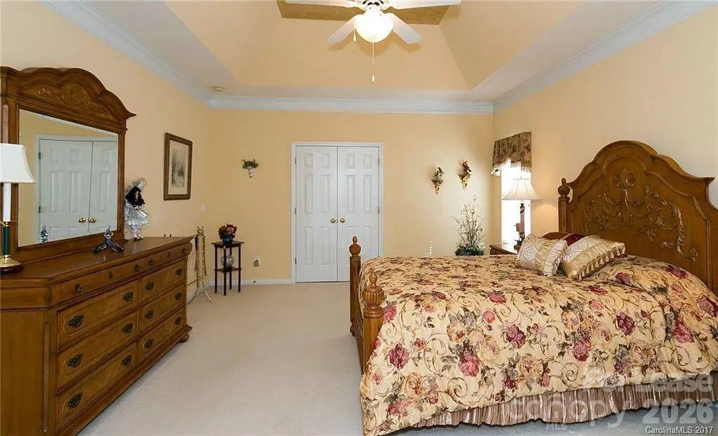 20309 Northport Drive Property Photo 8