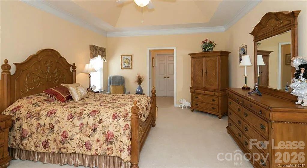 20309 Northport Drive Property Photo 9