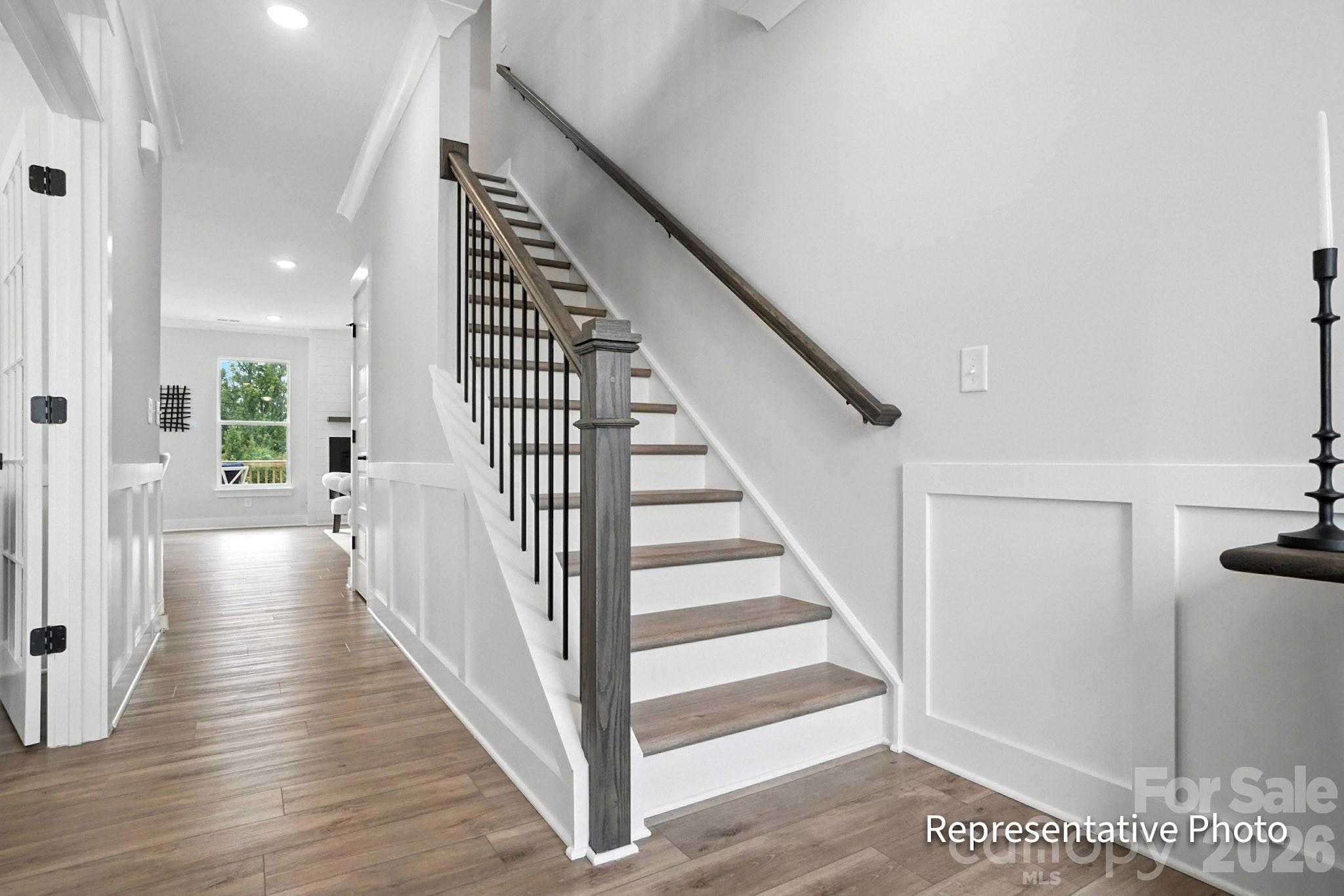 6022 New River Drive Property Photo 5