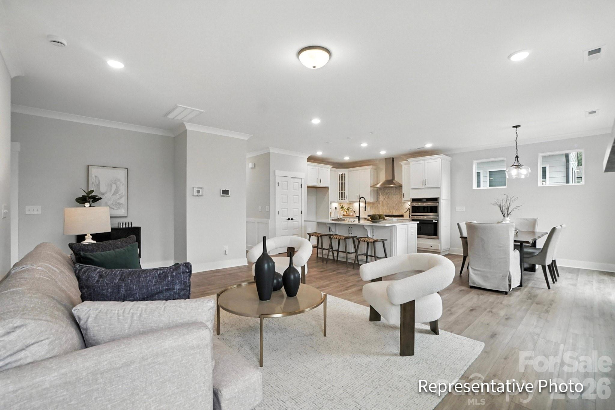 6022 New River Drive Property Photo 11