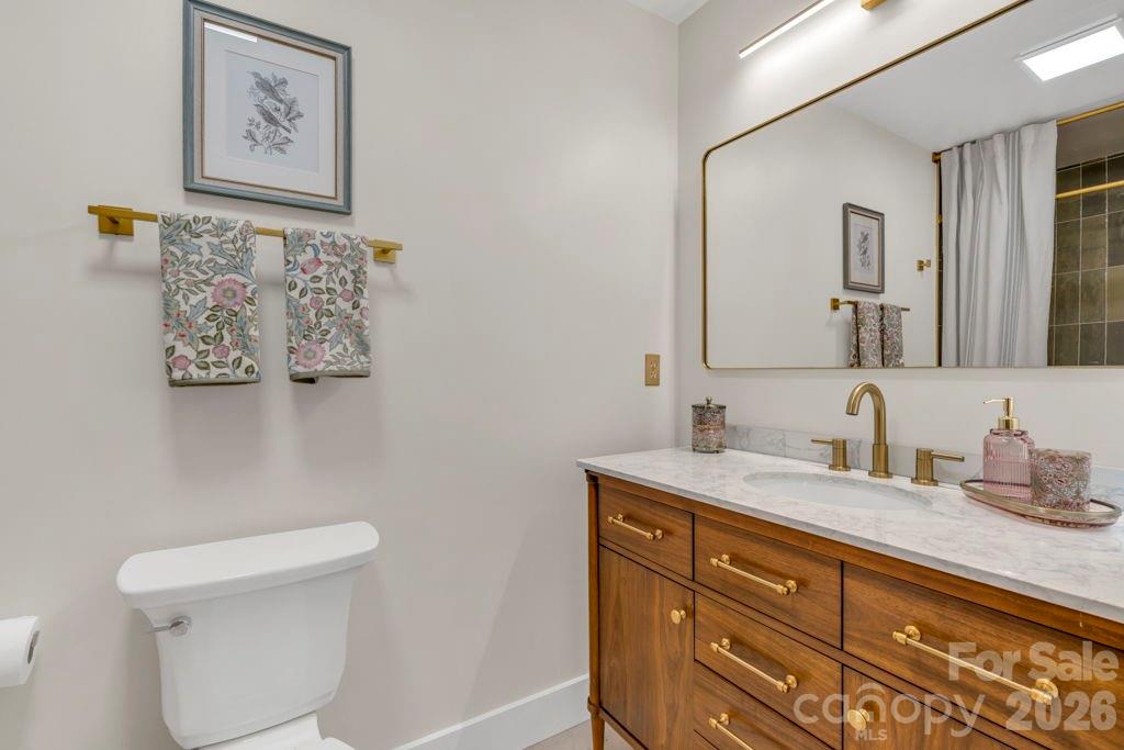 165 Leighway Lane 3a Property Photo 22