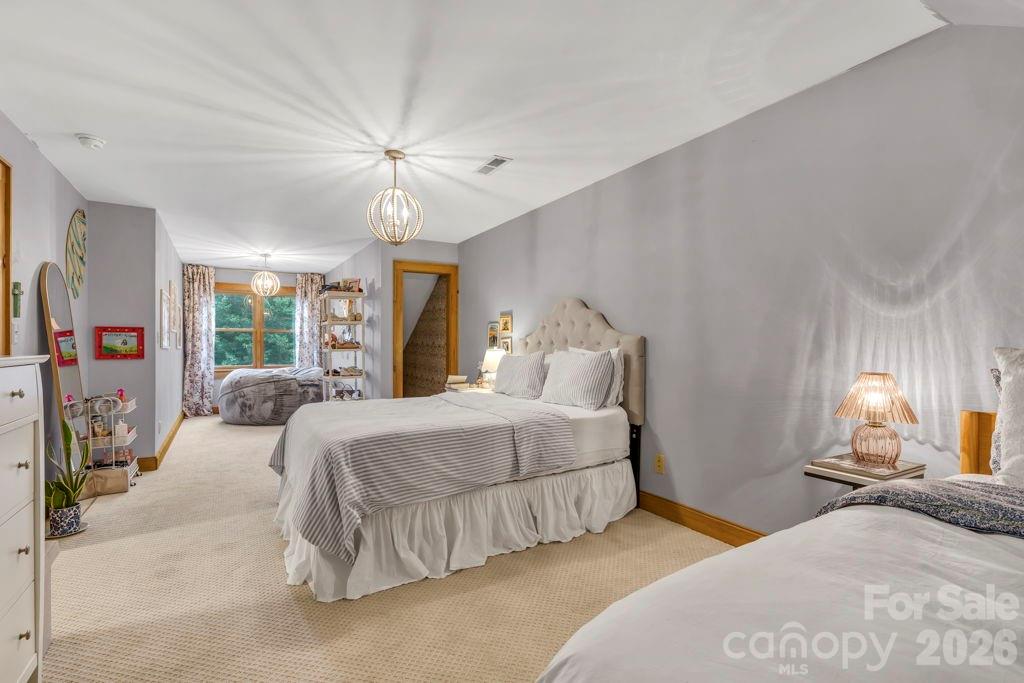 165 Leighway Lane 3a Property Photo 31