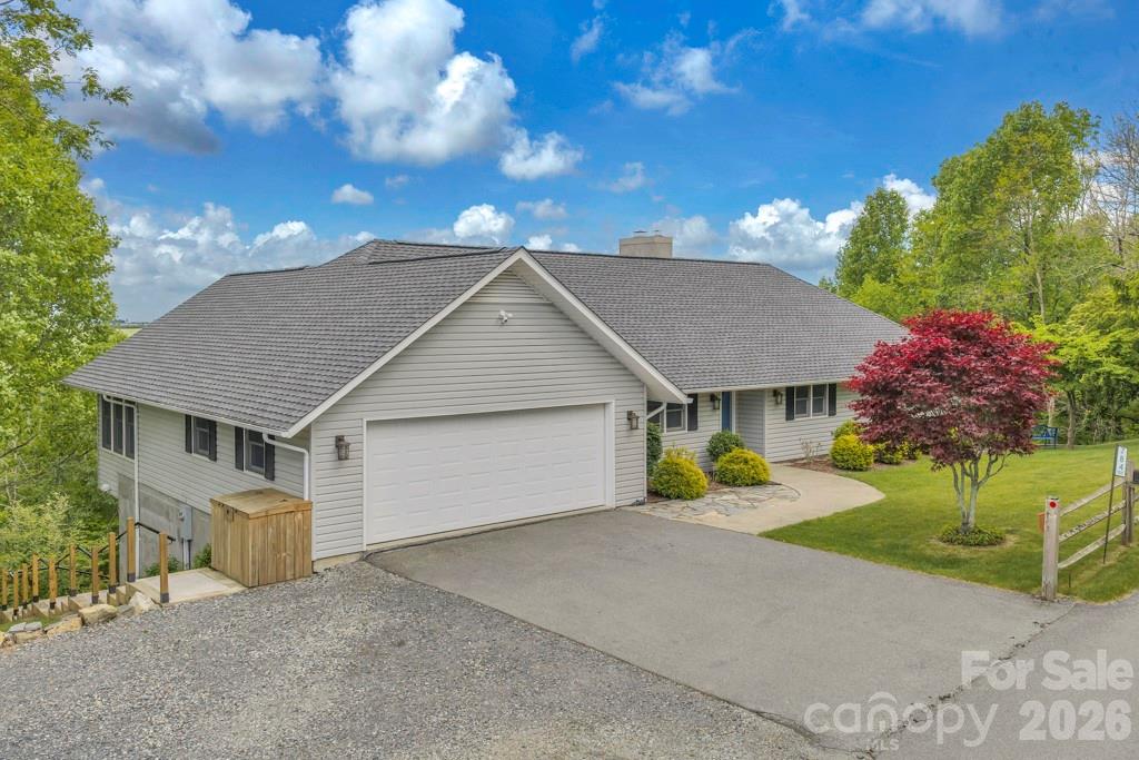 784 Alpine Drive Property Photo 2