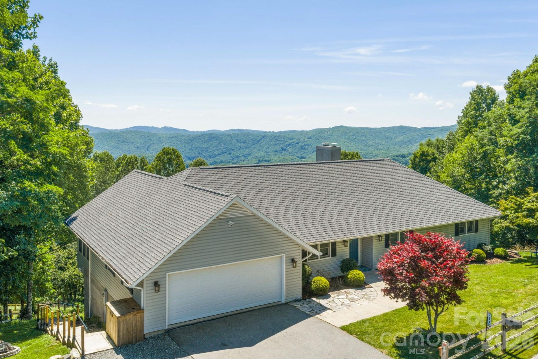 784 Alpine Drive Property Photo 3