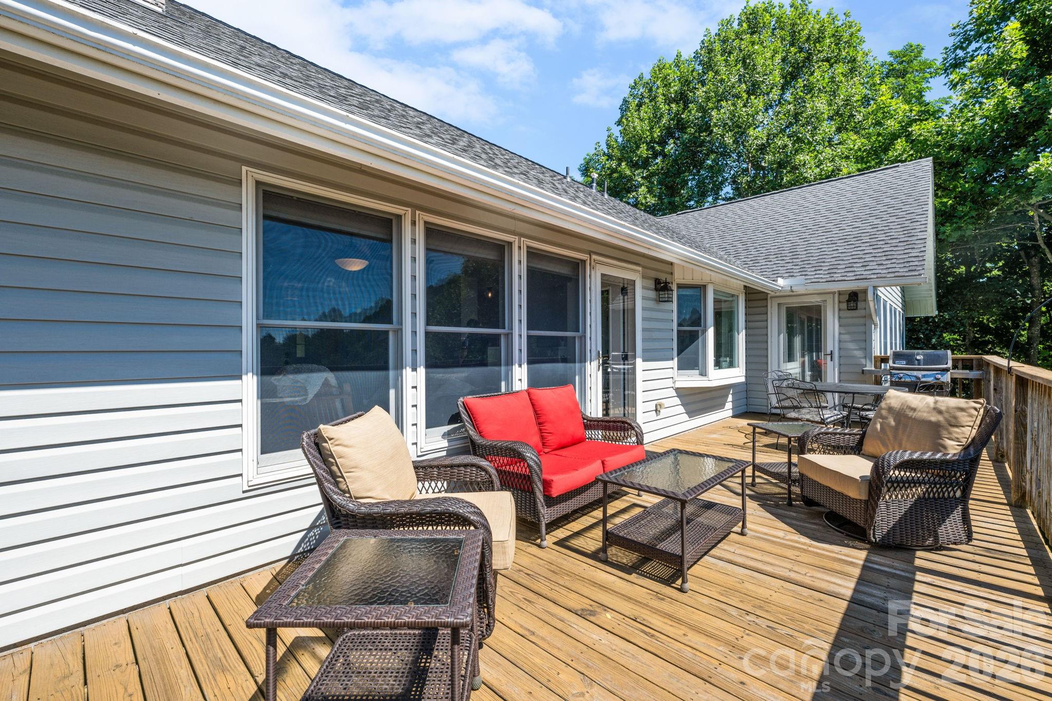 784 Alpine Drive Property Photo 15