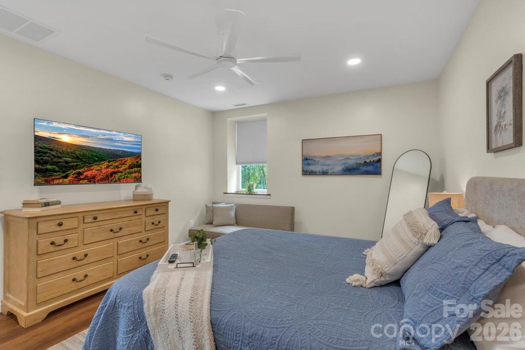 784 Alpine Drive Property Photo 36
