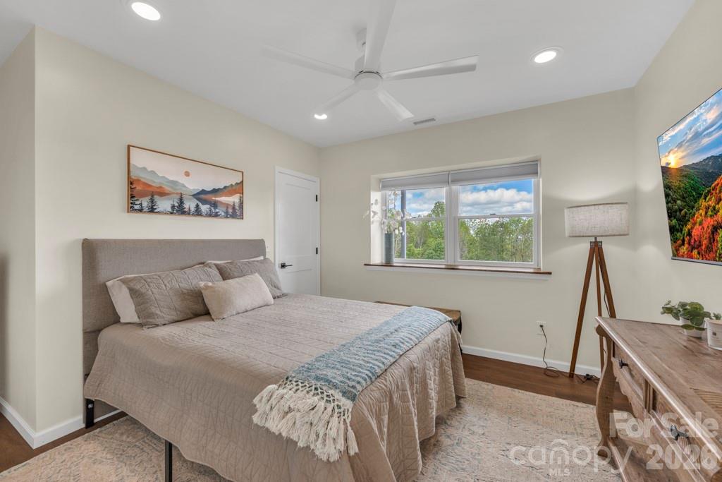 784 Alpine Drive Property Photo 38