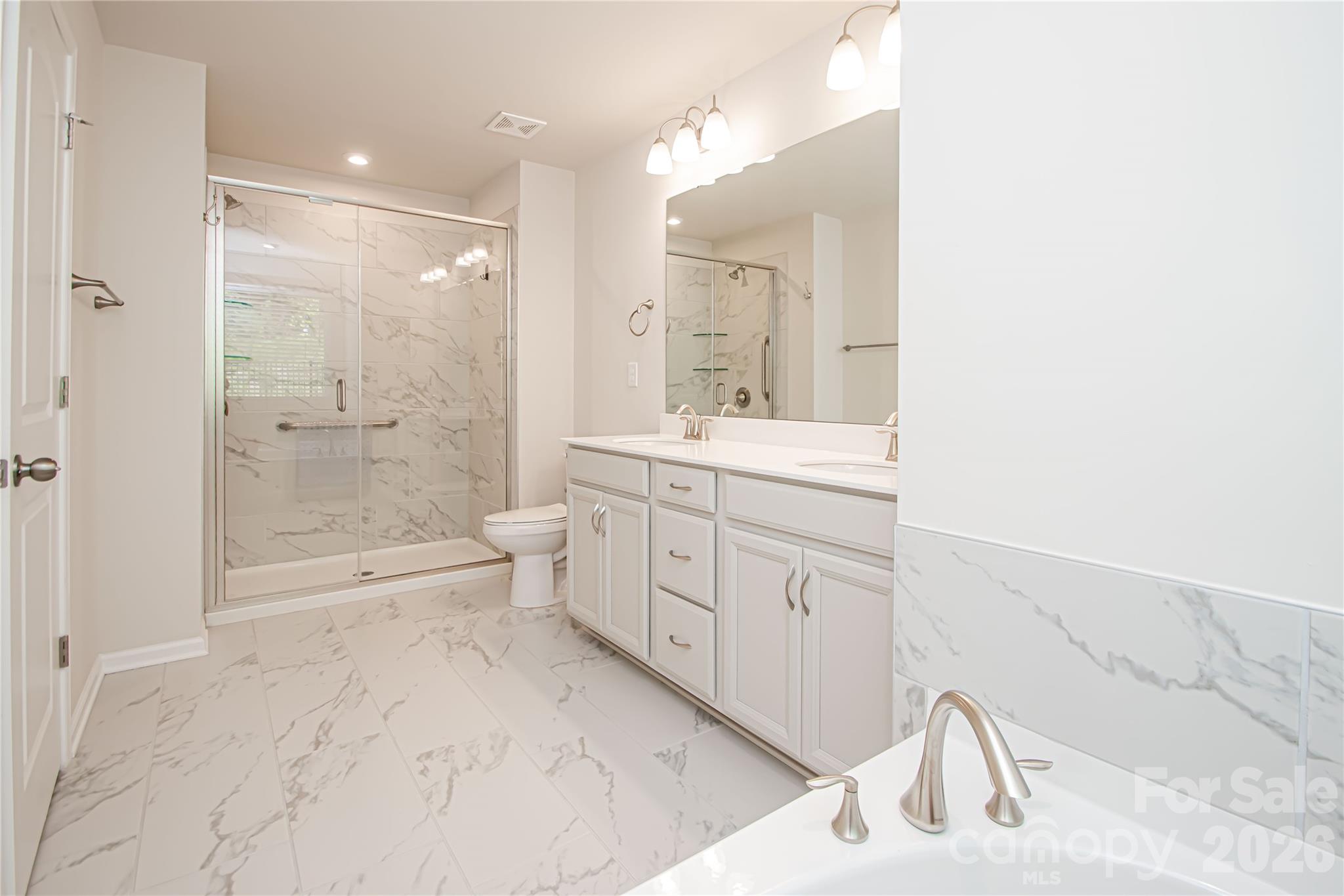 3848 Amalia Place Property Photo 28