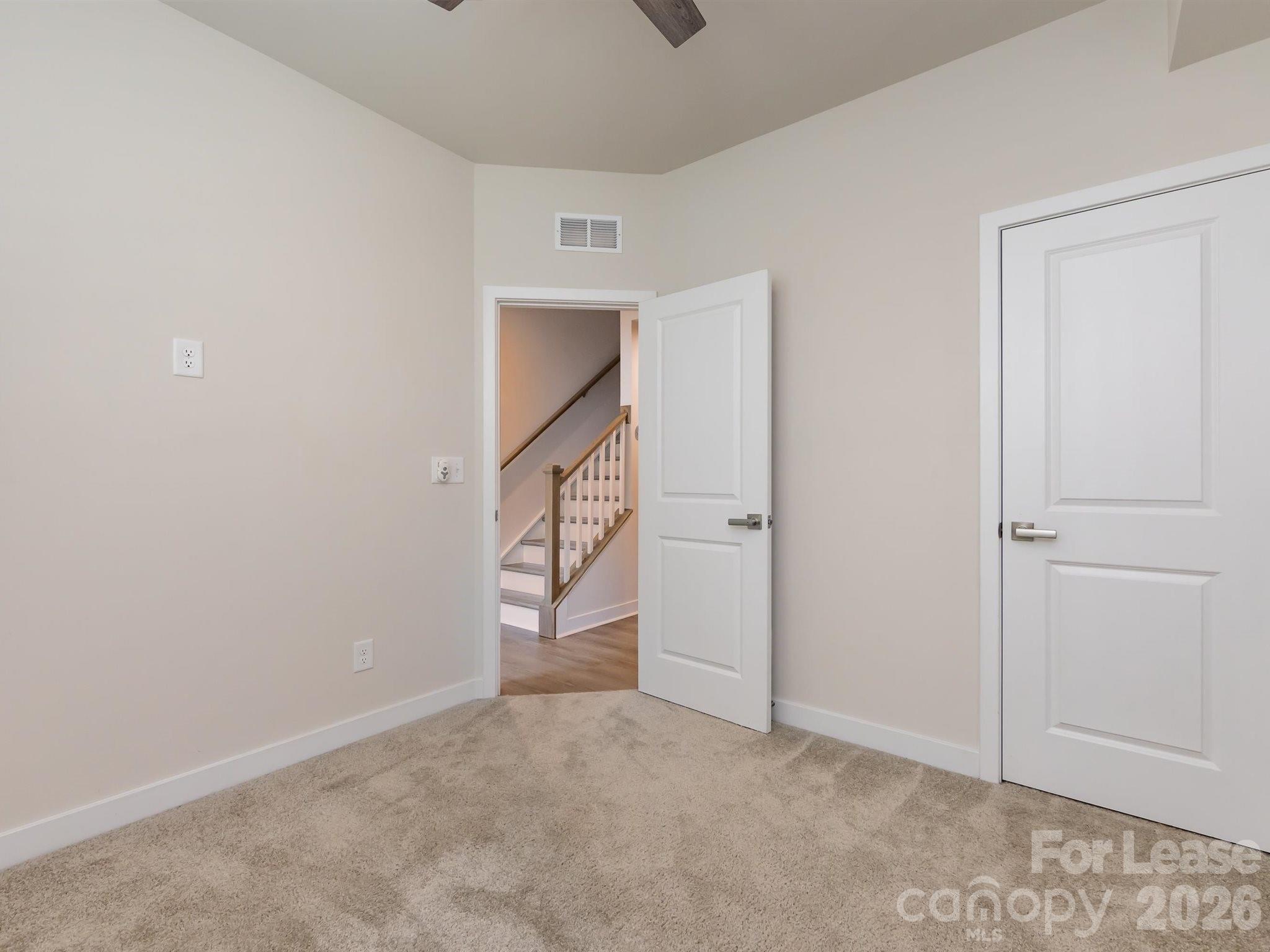 413 Spearfield Lane Property Photo 6