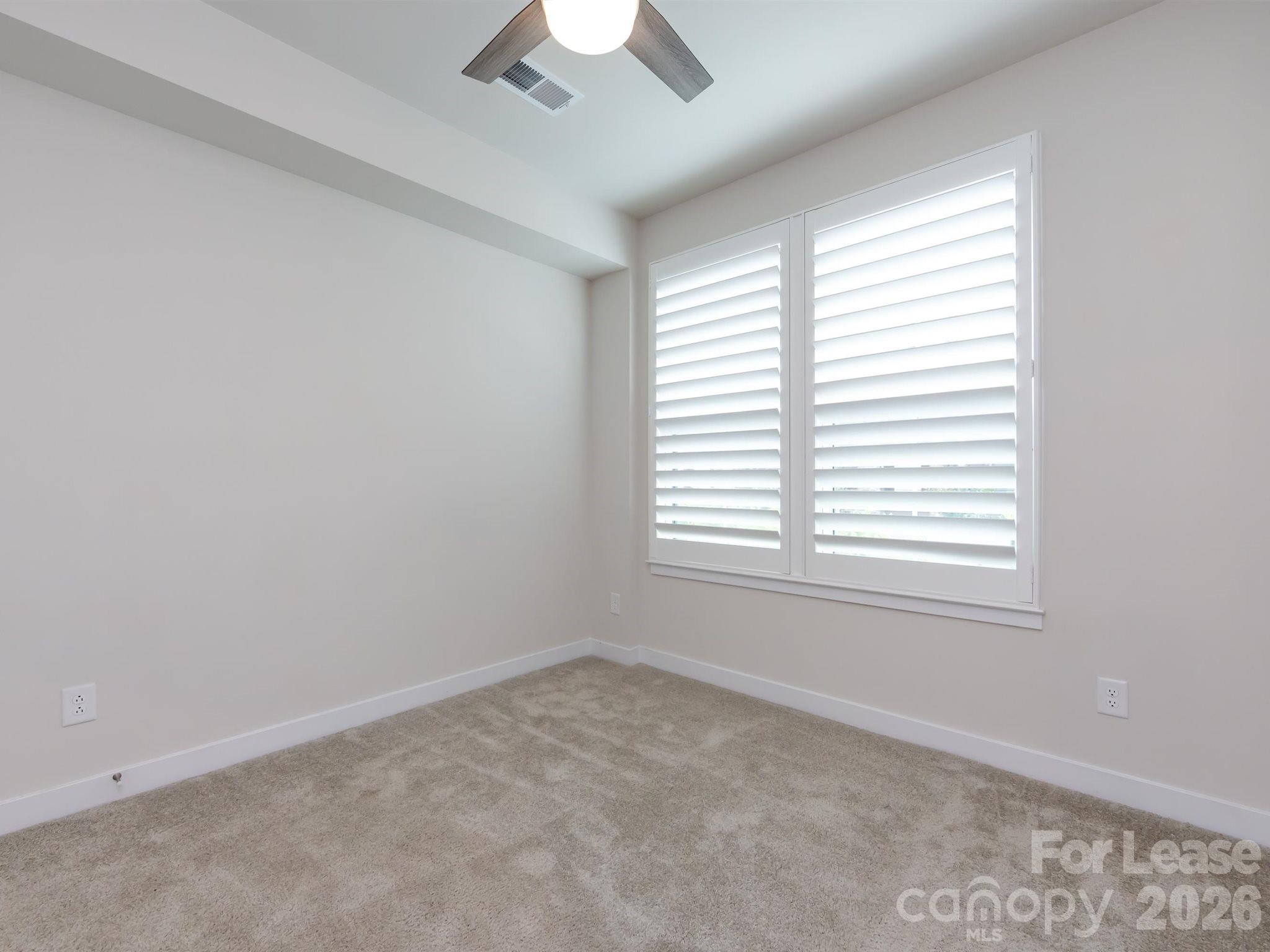 413 Spearfield Lane Property Photo 7