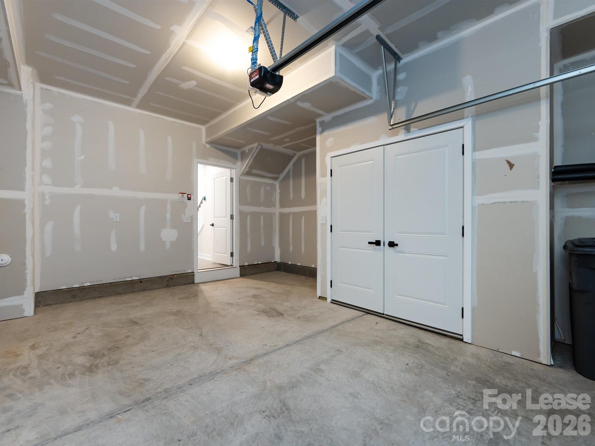 413 Spearfield Lane Property Photo 40