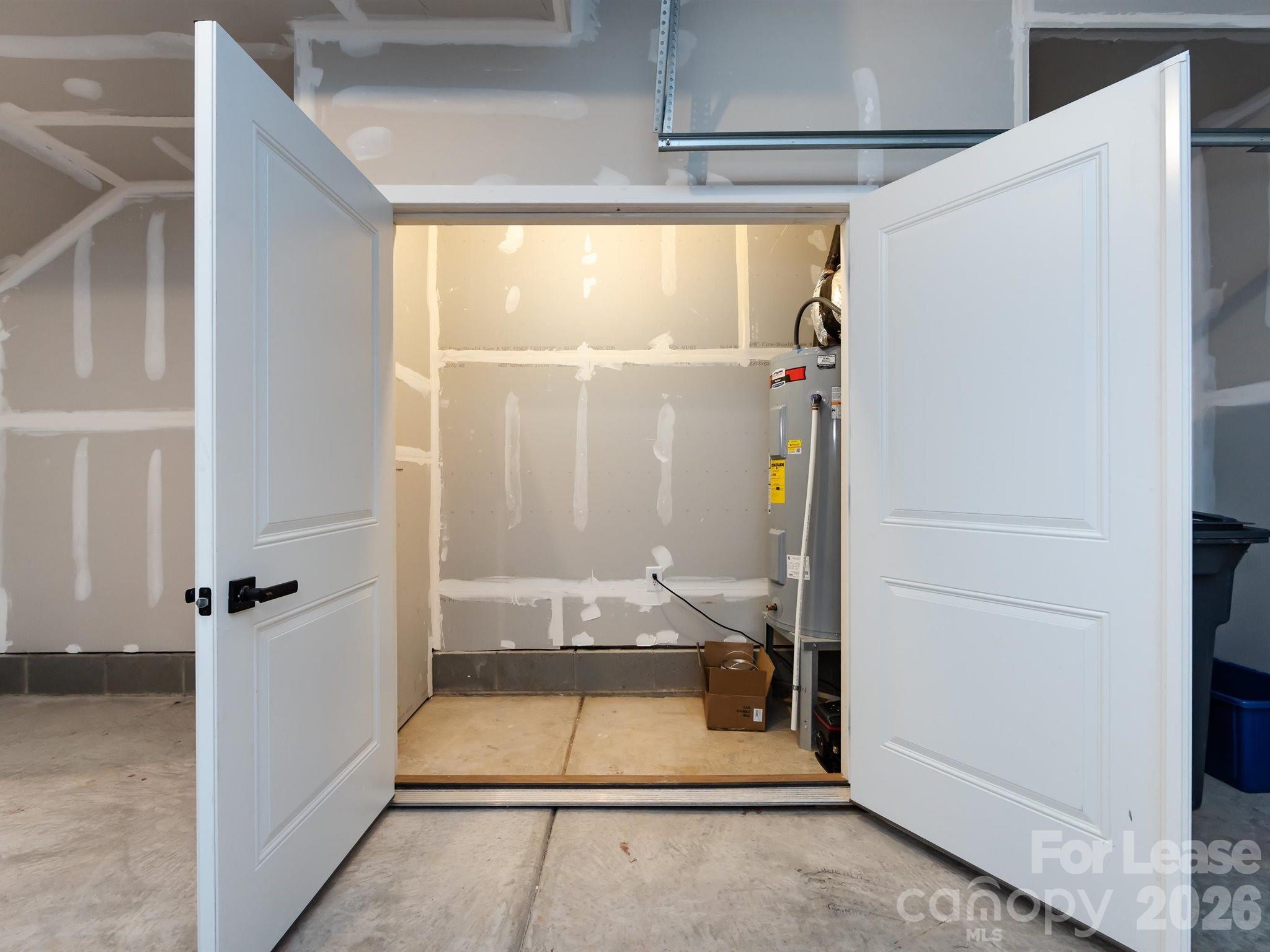 413 Spearfield Lane Property Photo 41