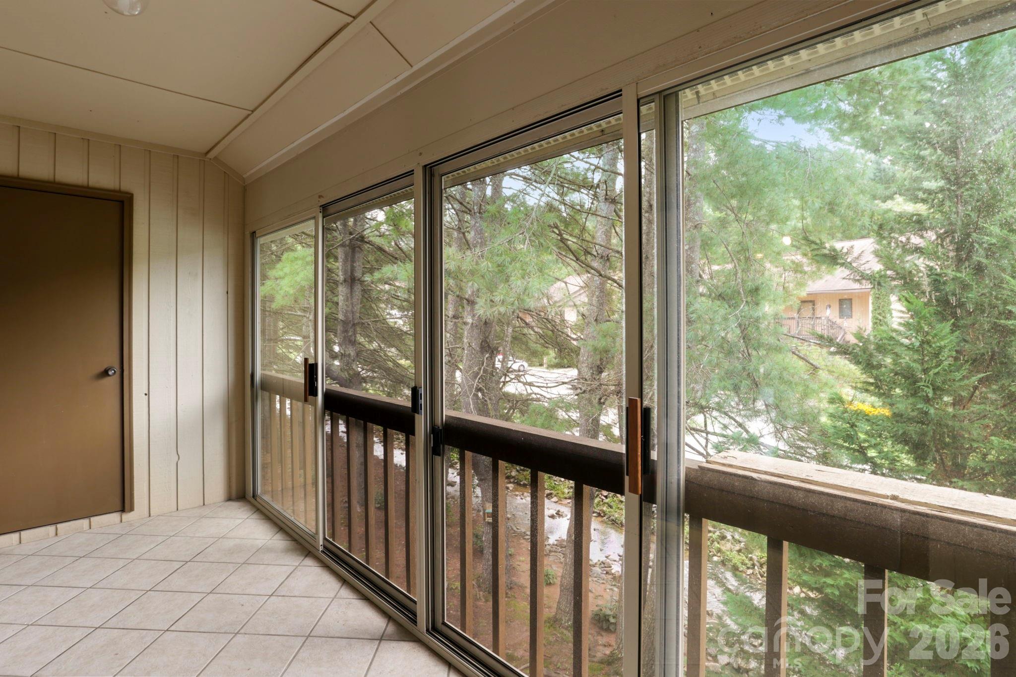 304 Birch Forest Lane Property Photo 10