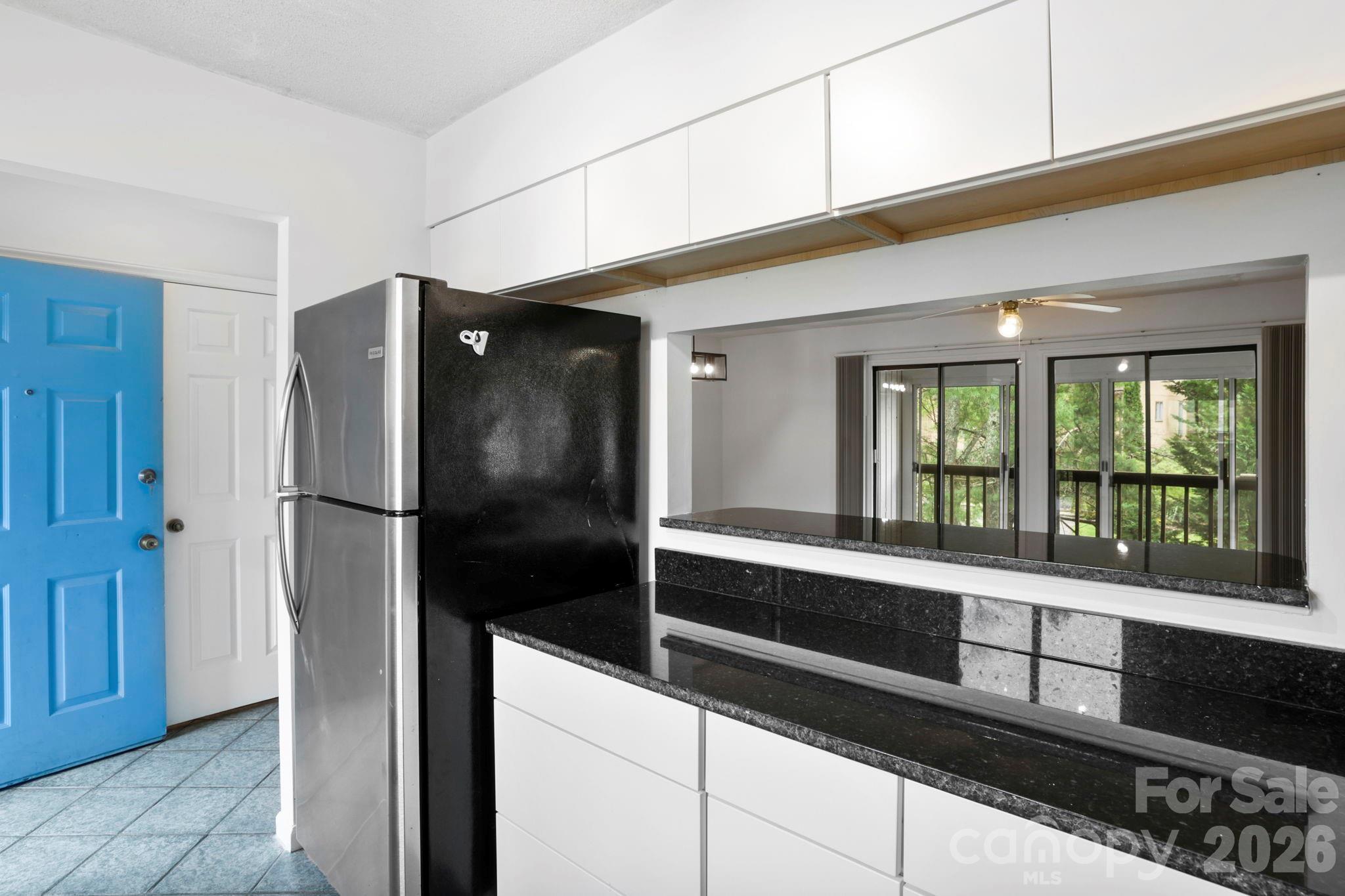 304 Birch Forest Lane Property Photo 15
