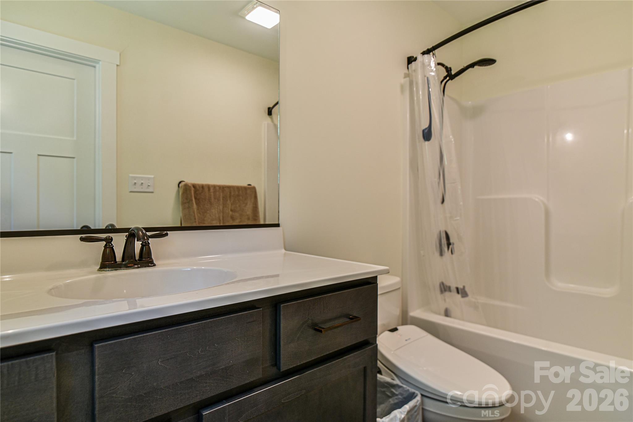 33 Ben Lippen Road Property Photo 12
