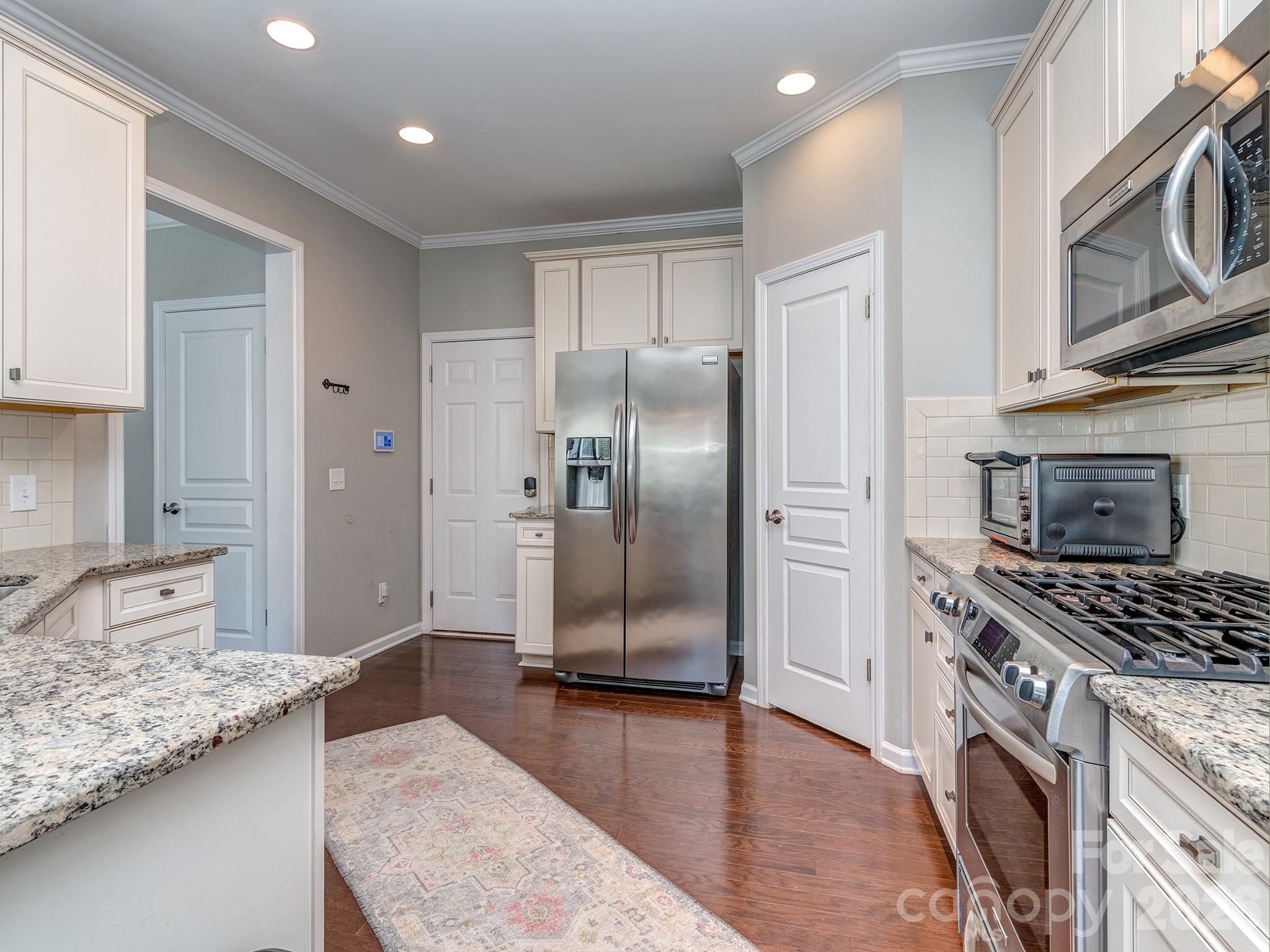 5951 Carrollton Lane Property Photo 12