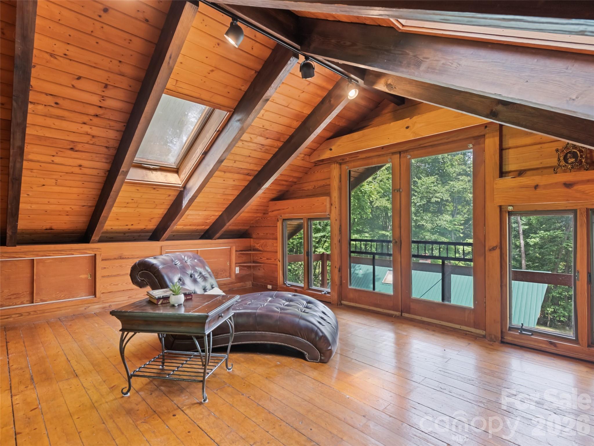 770 Shelton Cove Road Property Photo 14
