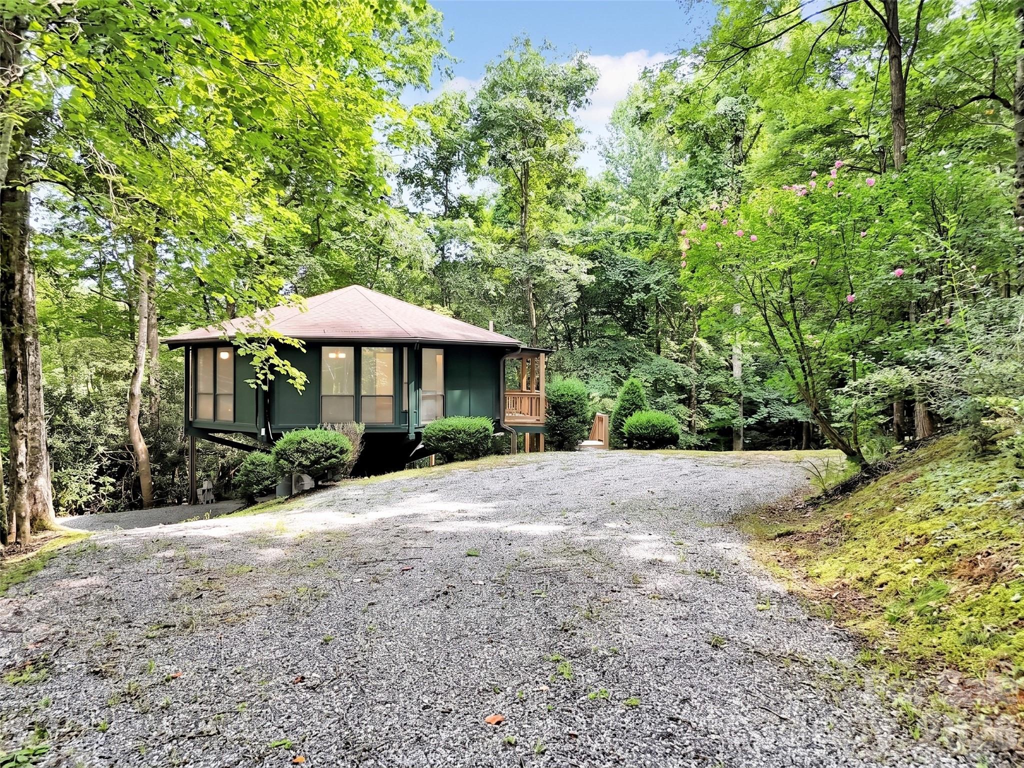 477 Mountain Forest Estate Property Photo 1